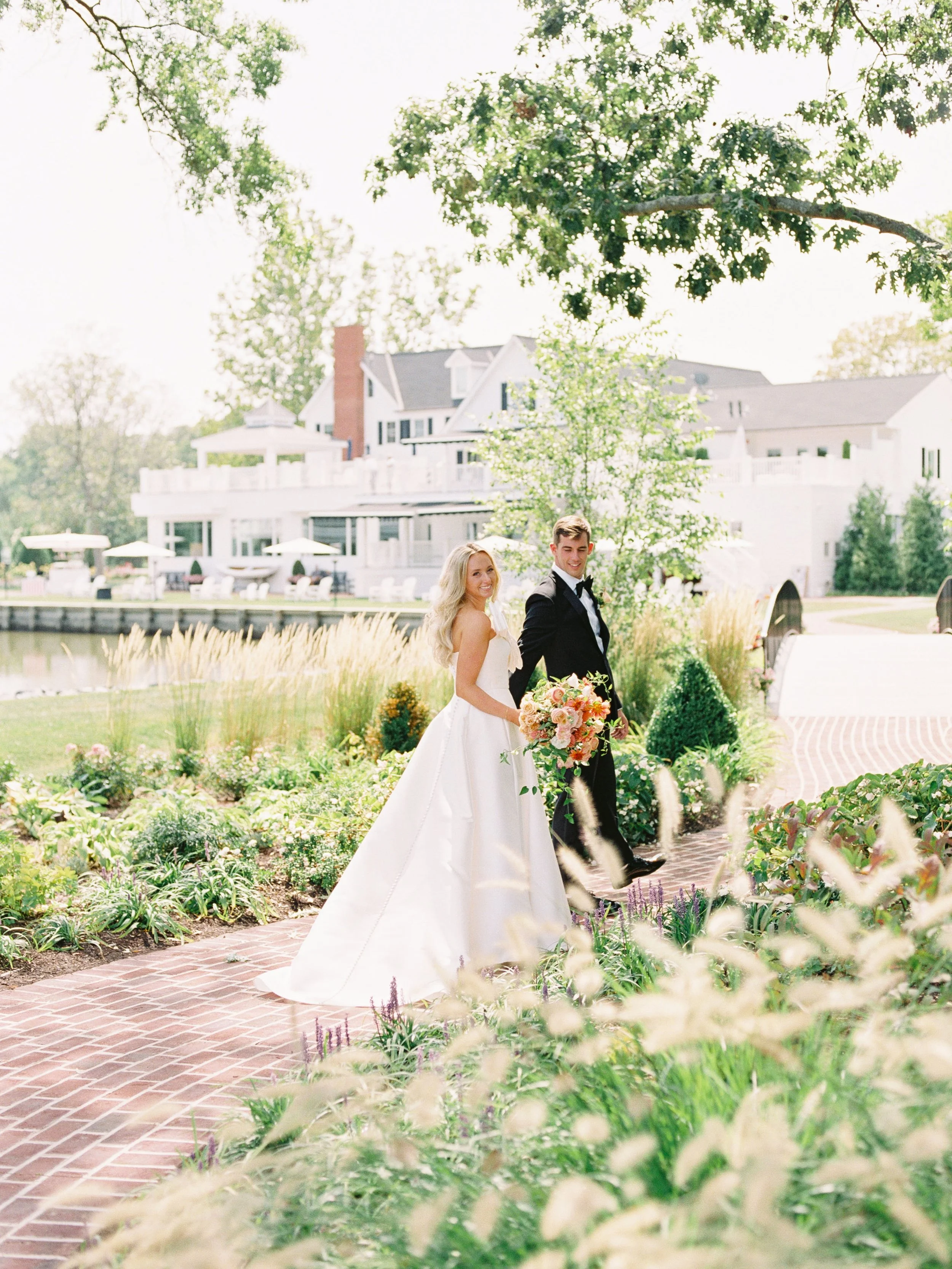 Claire_Bobby_CourtneyLindenPhotography_0402.jpg