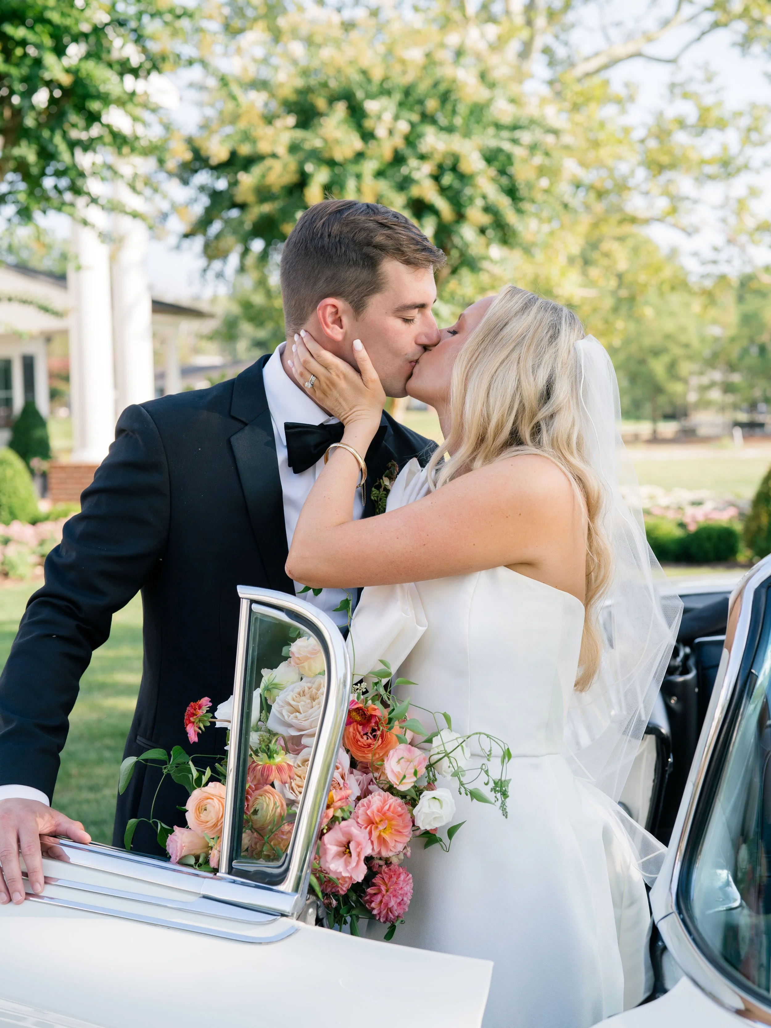 Claire_Bobby_CourtneyLindenPhotography_0954.jpg