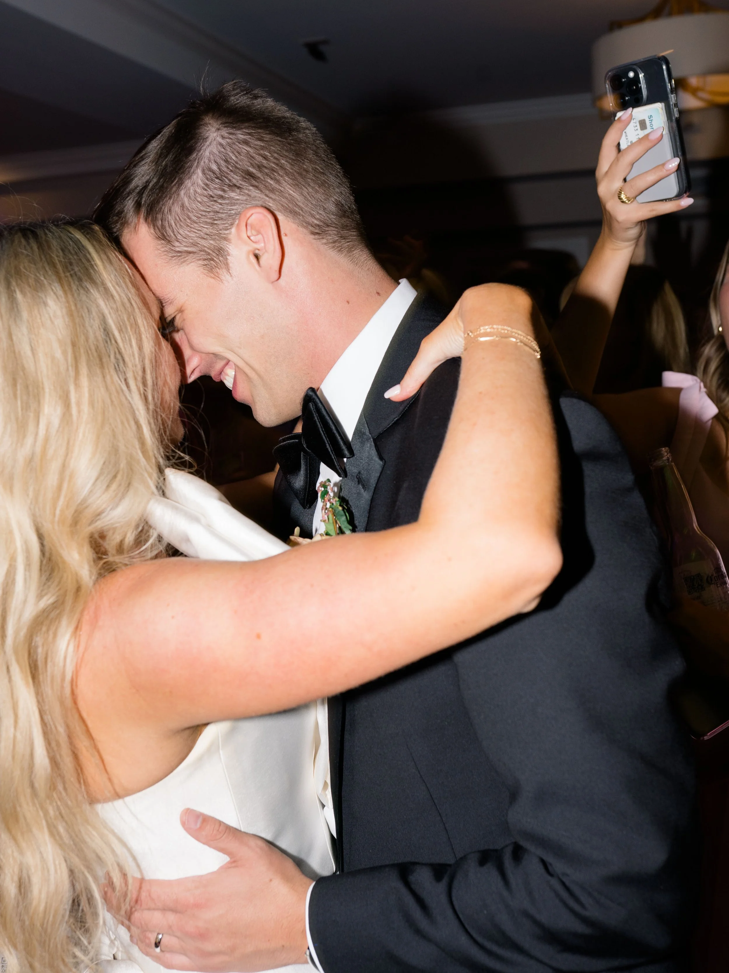 Claire_Bobby_CourtneyLindenPhotography_1381.jpg