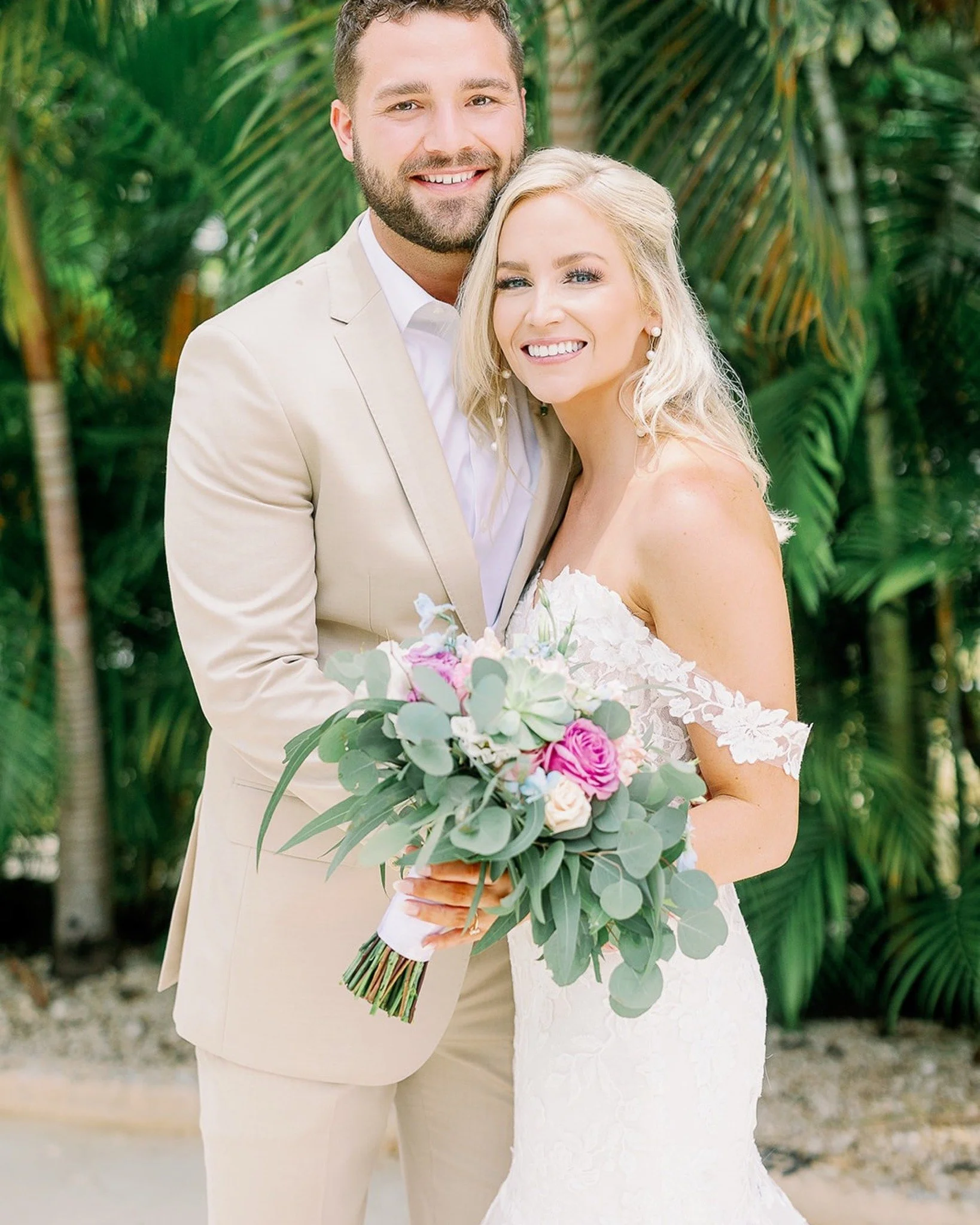 A celebration wrapped in color and coastal beauty &mdash; vibrant blooms, soft neutral bridesmaids&rsquo; gowns, and the natural elegance of the Mexican coastline setting the scene for the most breathtaking &lsquo;I do.&rsquo;