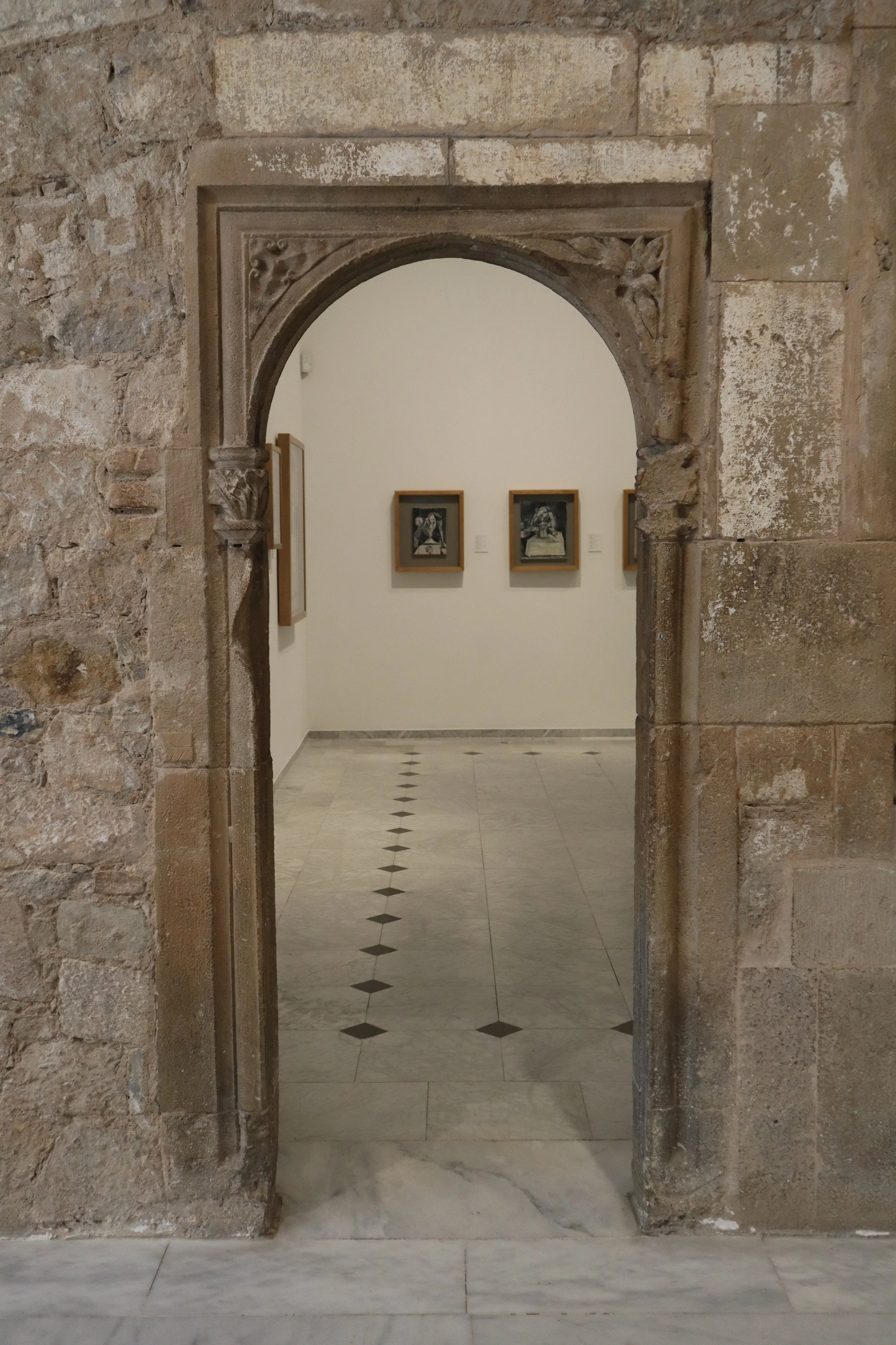 la fausse porte.JPG