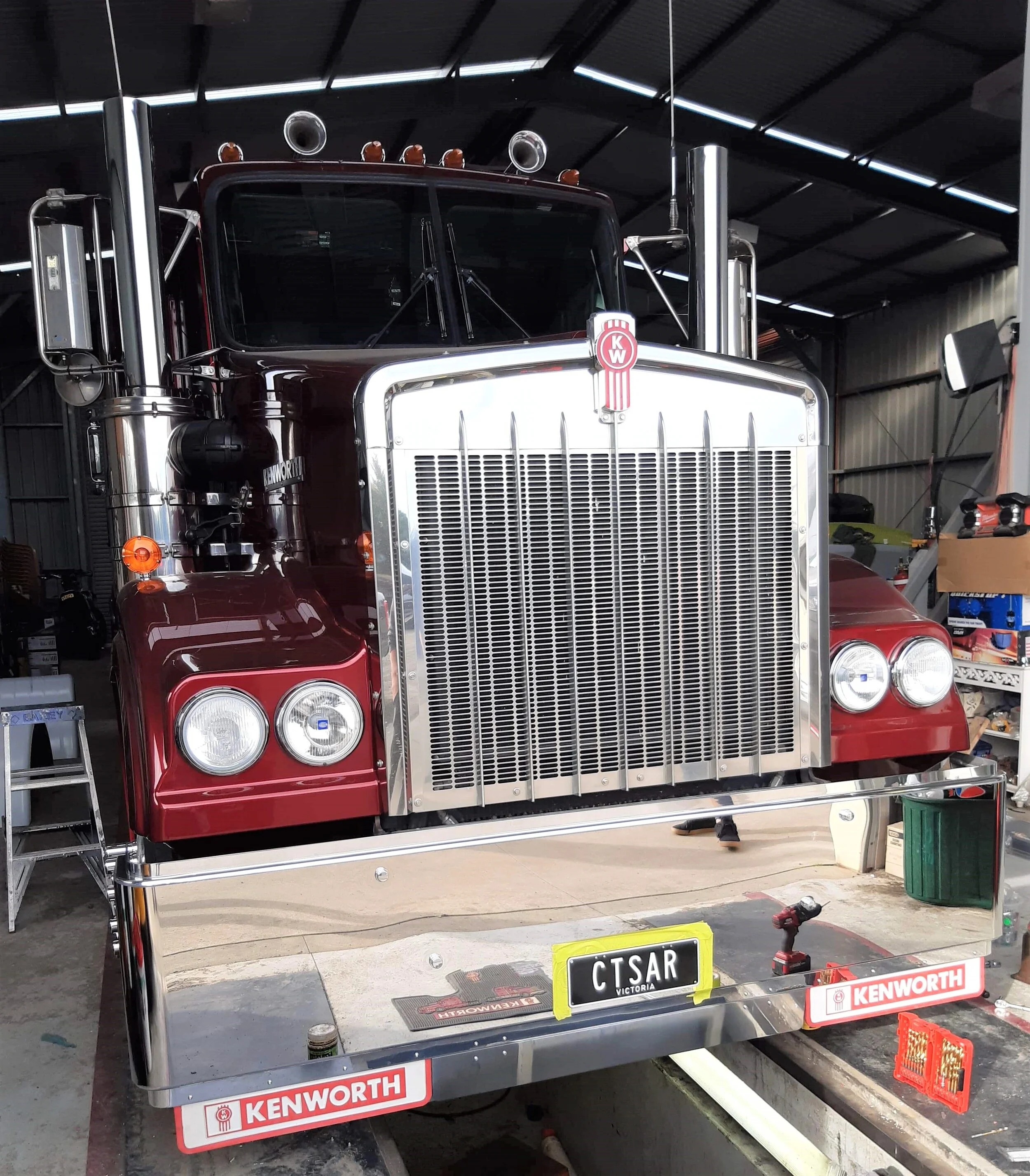 A sneak peek of Cornwill’s latest – a Kenworth (of course) T 409 SAR