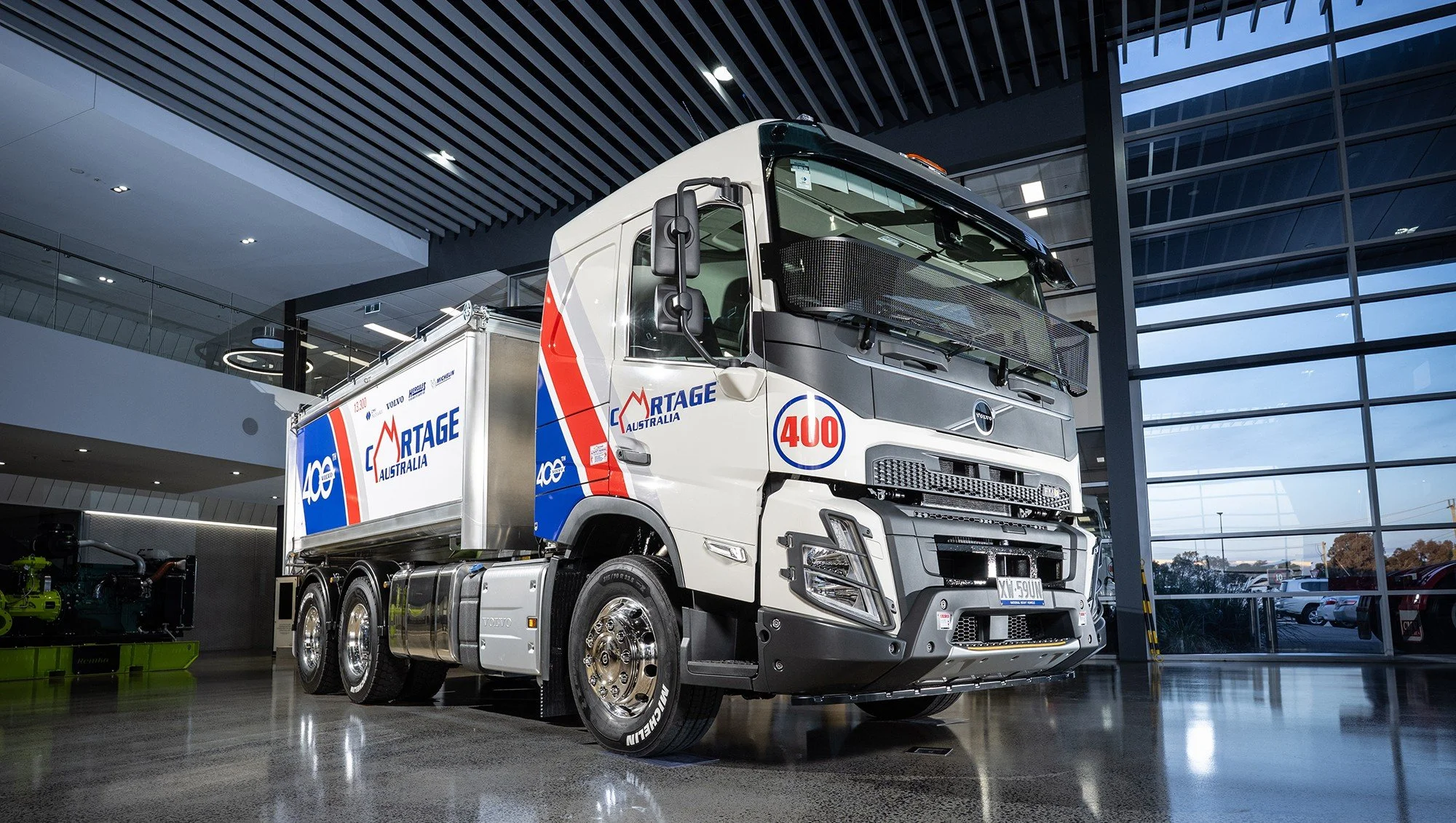 Cartage Australia & 400 Volvo’s From CMV