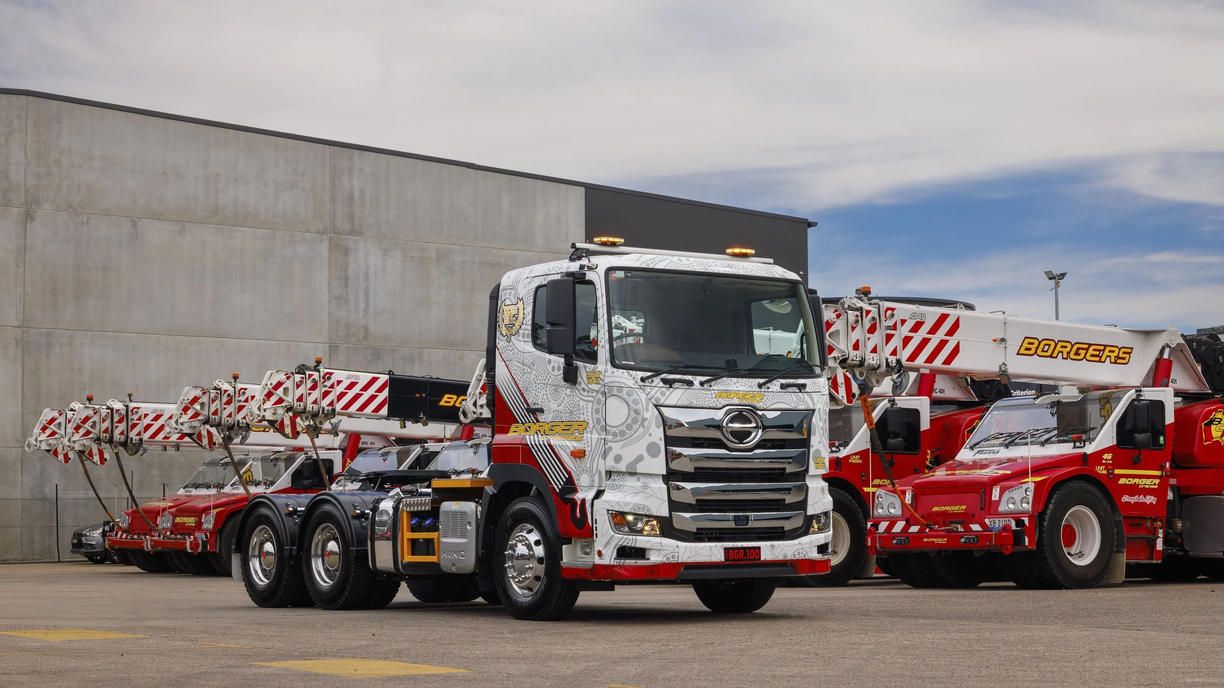 BORGER CRANES CELEBRATES 100TH HINO