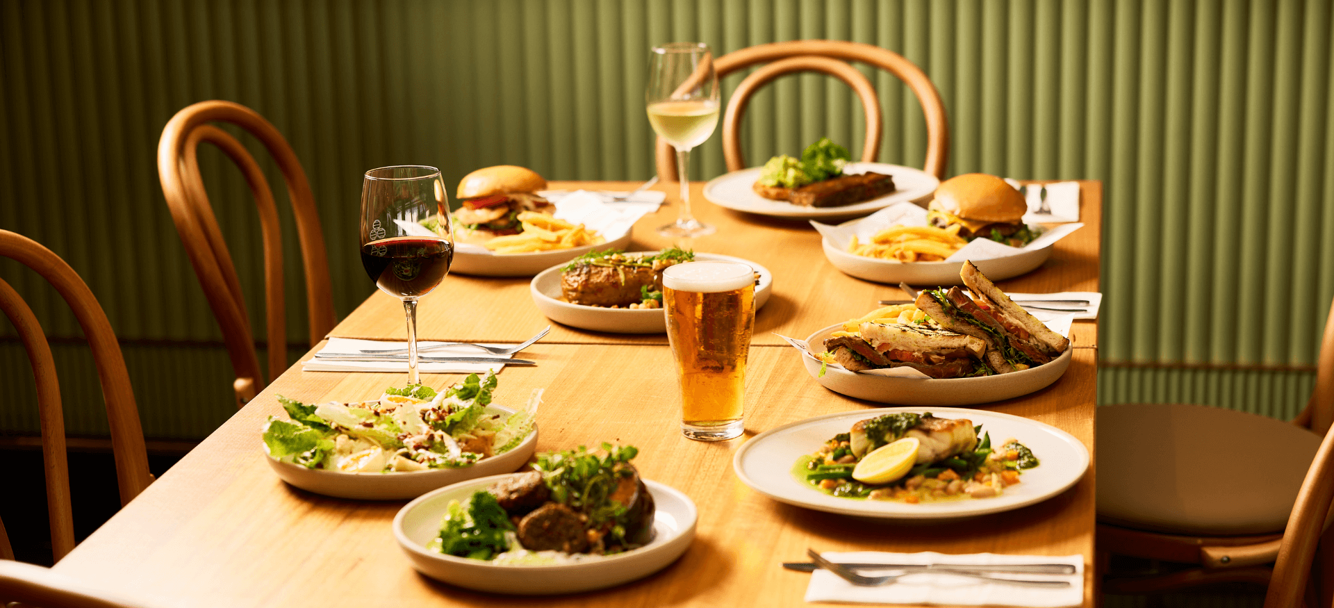Dining Page_Bistro_Banner Background.png