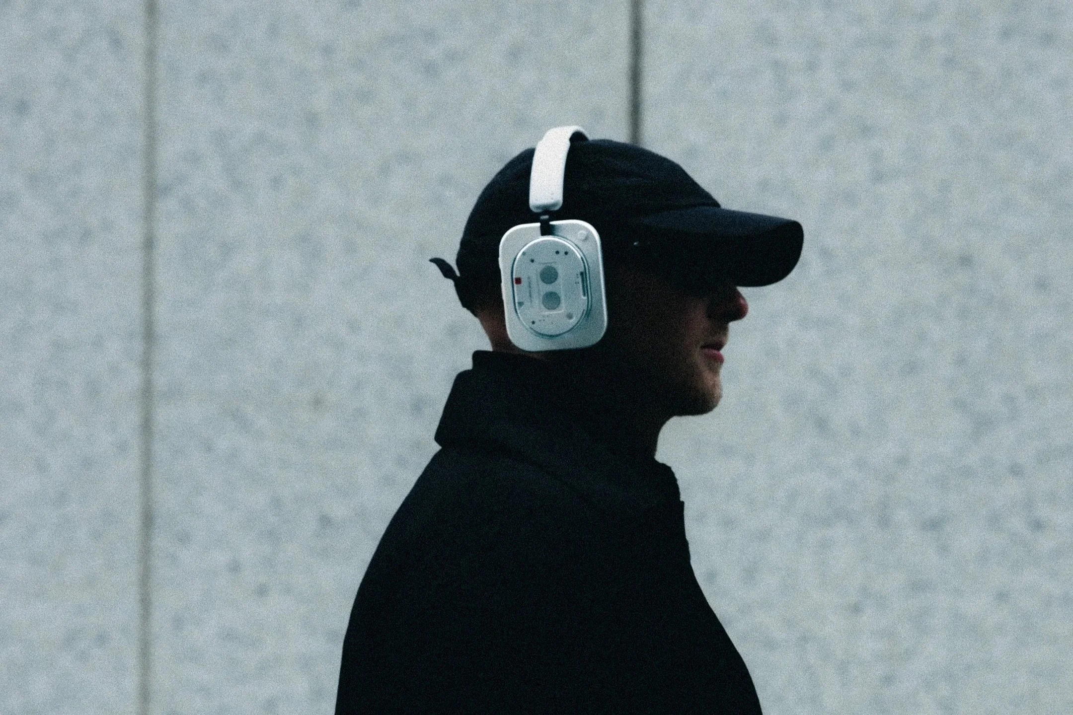 Nothing - Headphone (1) Creative