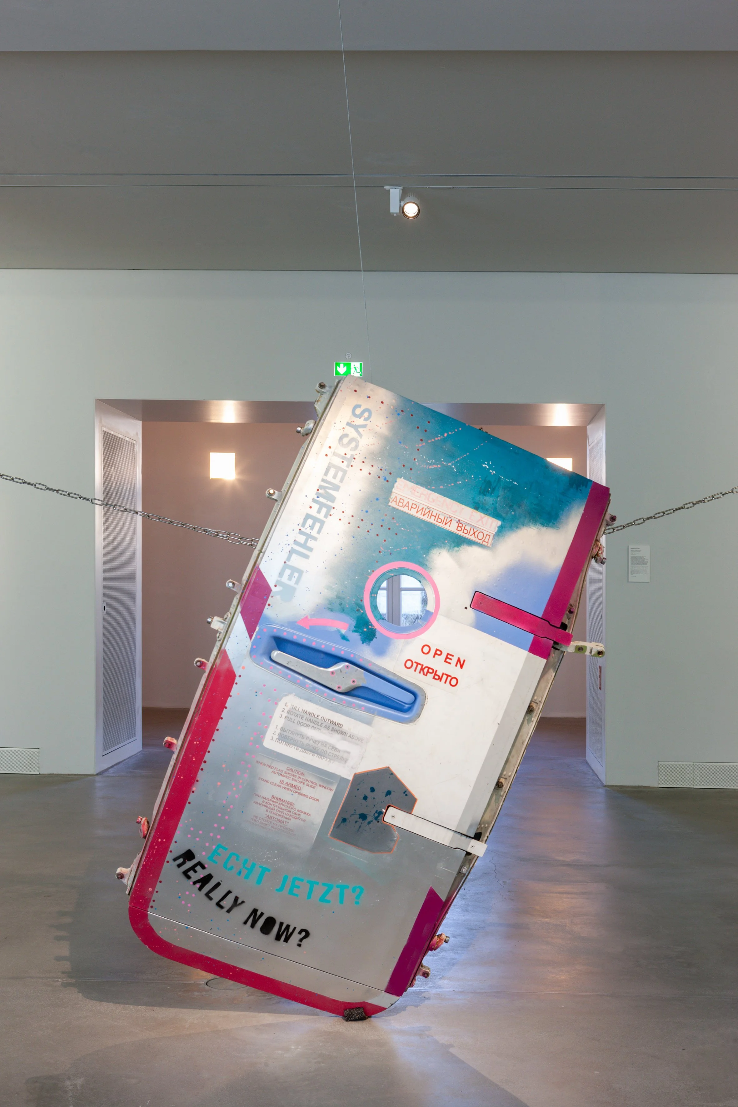 Dikla Stern
ECHT JETZT? | REALLY NOW?, 2024, Object Aircraft, Mixed Media, 170 x 90 cm (Tiefe 20 cm), Courtesy the artist