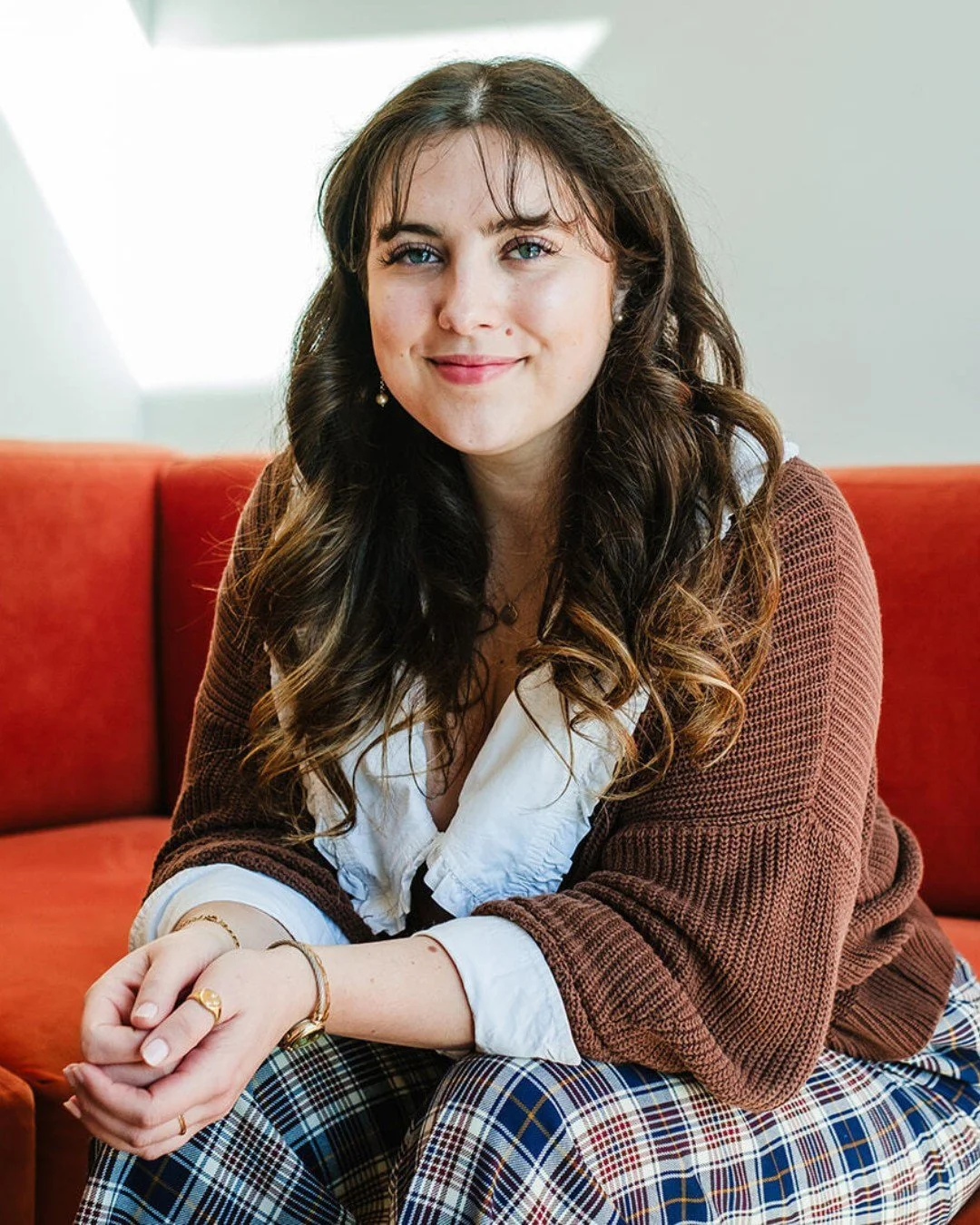 Meet Elli 👋

Elli is our new Marketing and Operations assistant! With an accent that you can't quite pin down and chock full of random stories from her multi-cultural background, Elli is here to lend a helping hand and help run our communications an