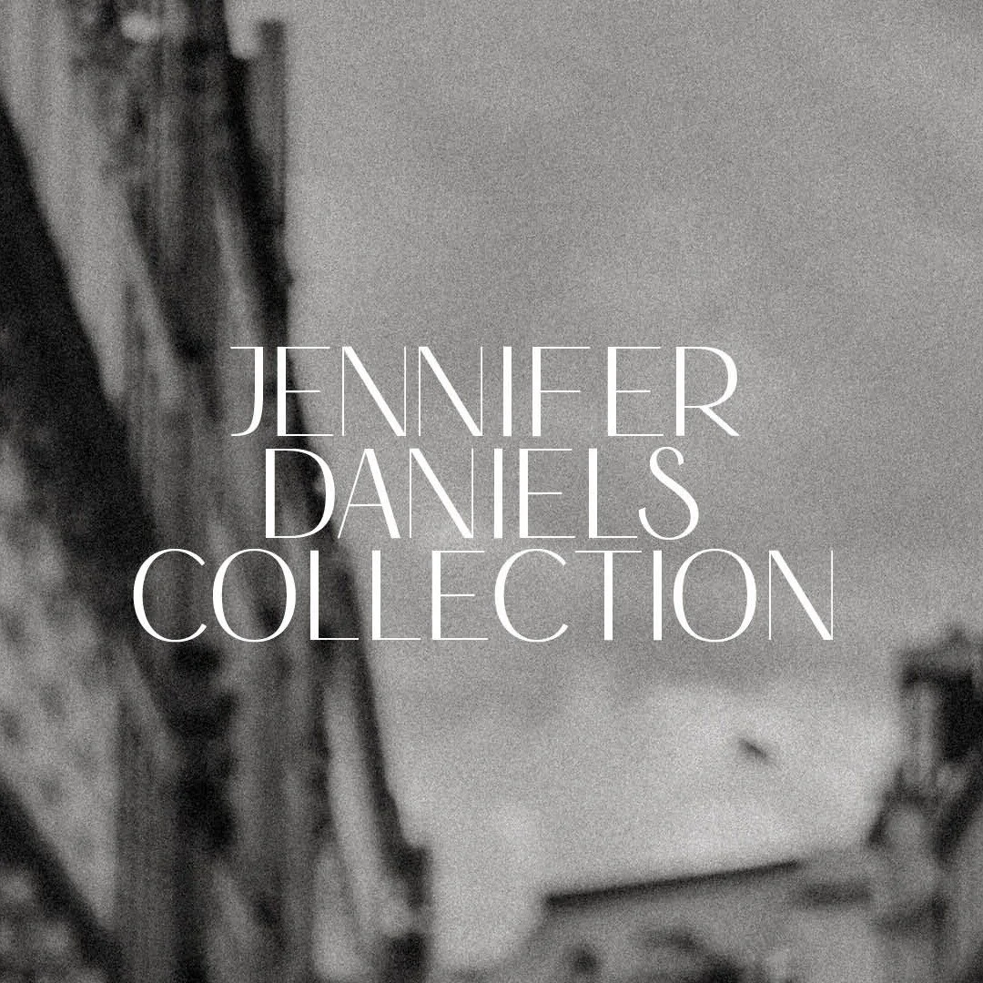 Sophistication with a stylish font and black and white. Jennifer Daniels Collection 🌻⁠
⁠
...⁠
⁠
#branding #graphicdesign #design #logo #brand  #creative #designer #logodesign #entrepreneur #logodesigner #brandidentity #art #marketingdigital #brandin
