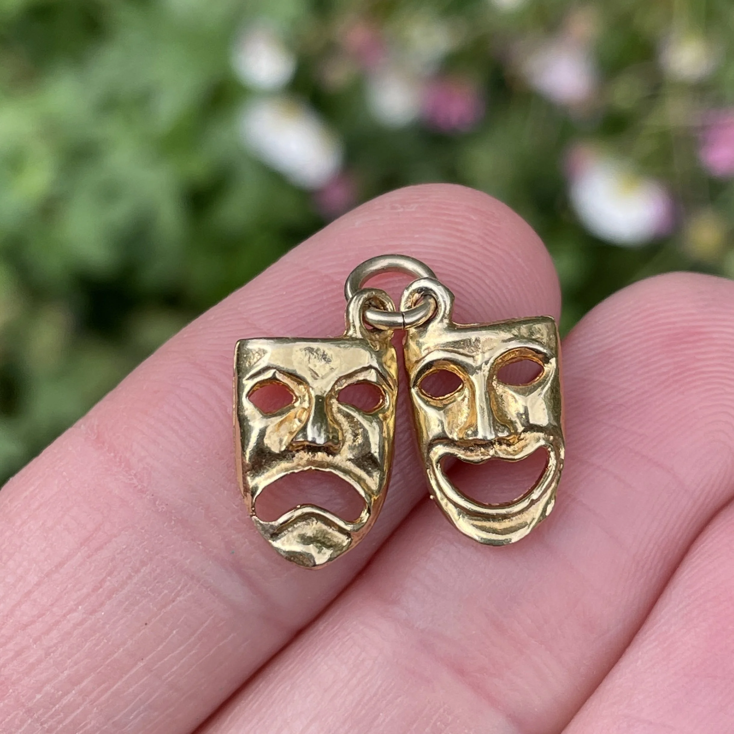 1989 Vintage 9ct Gold Comedy and Tragedy Masks Pendant / Charm
