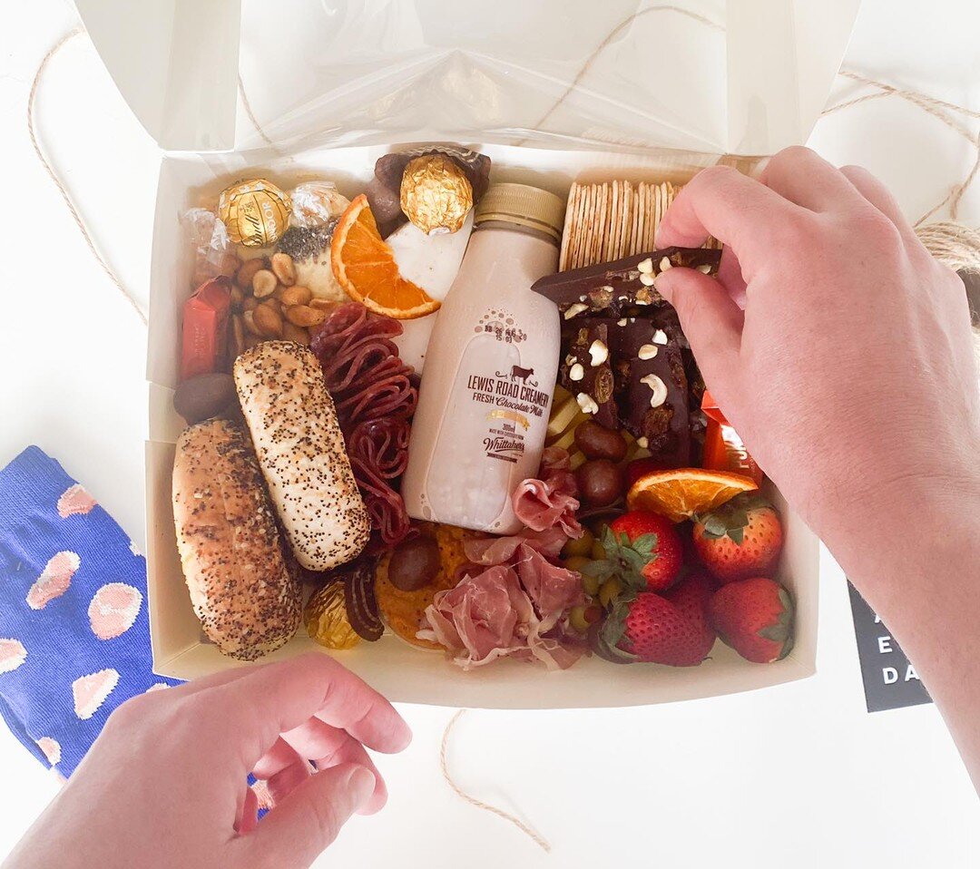 Father&rsquo;s Day is only 2 weeks away, have you sorted your gift yet?

Give your dad the gift he&rsquo;s always asking for&hellip; meat, cheese, and socks! 

Add a pair of &lsquo;nice to meat 🥩 you&rsquo; or &lsquo;Whaley 🐳 cool&rsquo; dad joke s