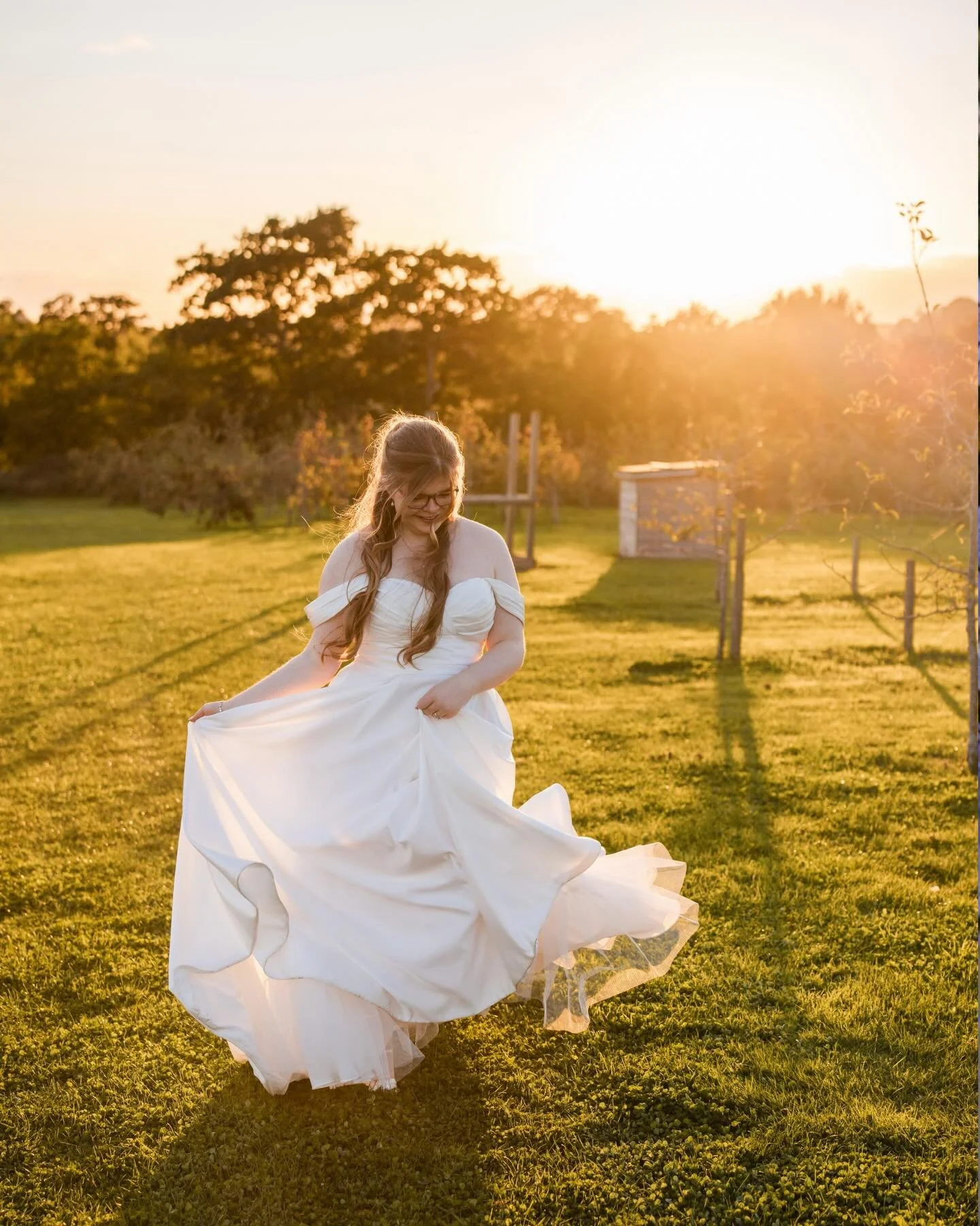 Meg &amp; Will | Deer Park | Devon 

Great to be back at @deerparkcountryhouse another gem of a venue in Devon! The best day with Meg &amp; Will back in September 🥂🦌

#deerparkdevon#deerparkwedding#devonweddingphotographer