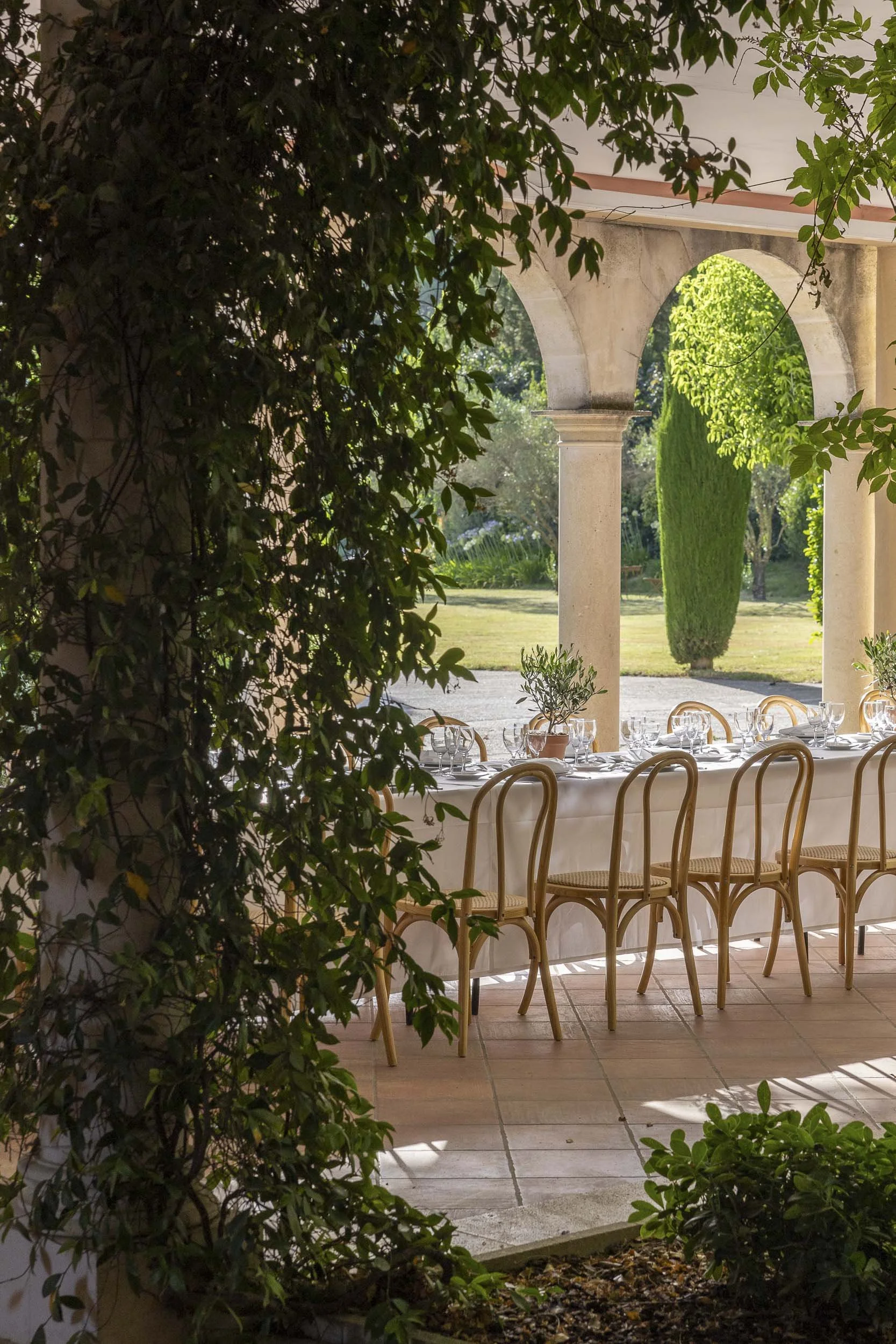 chateau-de-beauregard-wedding-photographer-008.JPG