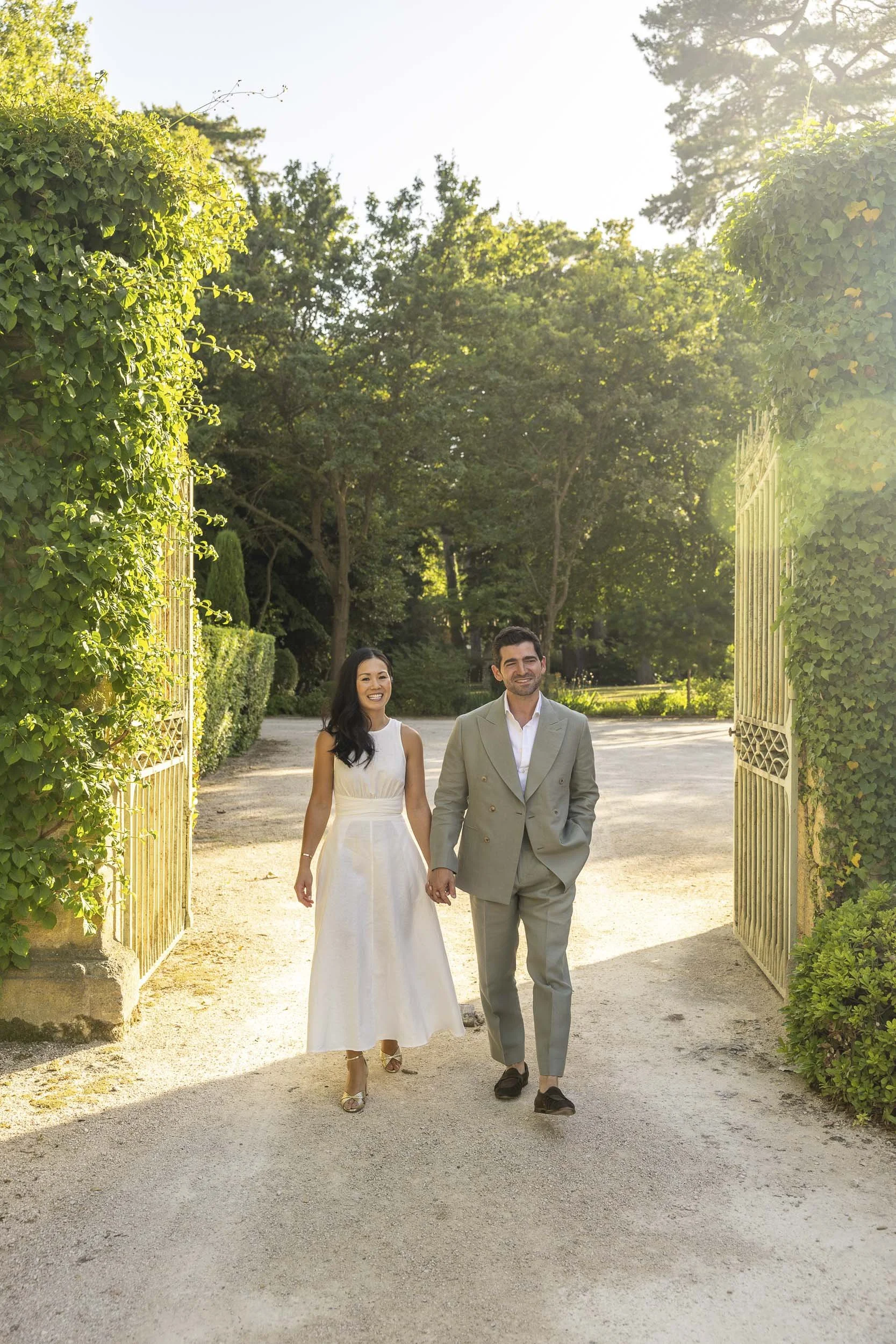 chateau-de-beauregard-wedding-photographer-013.JPG