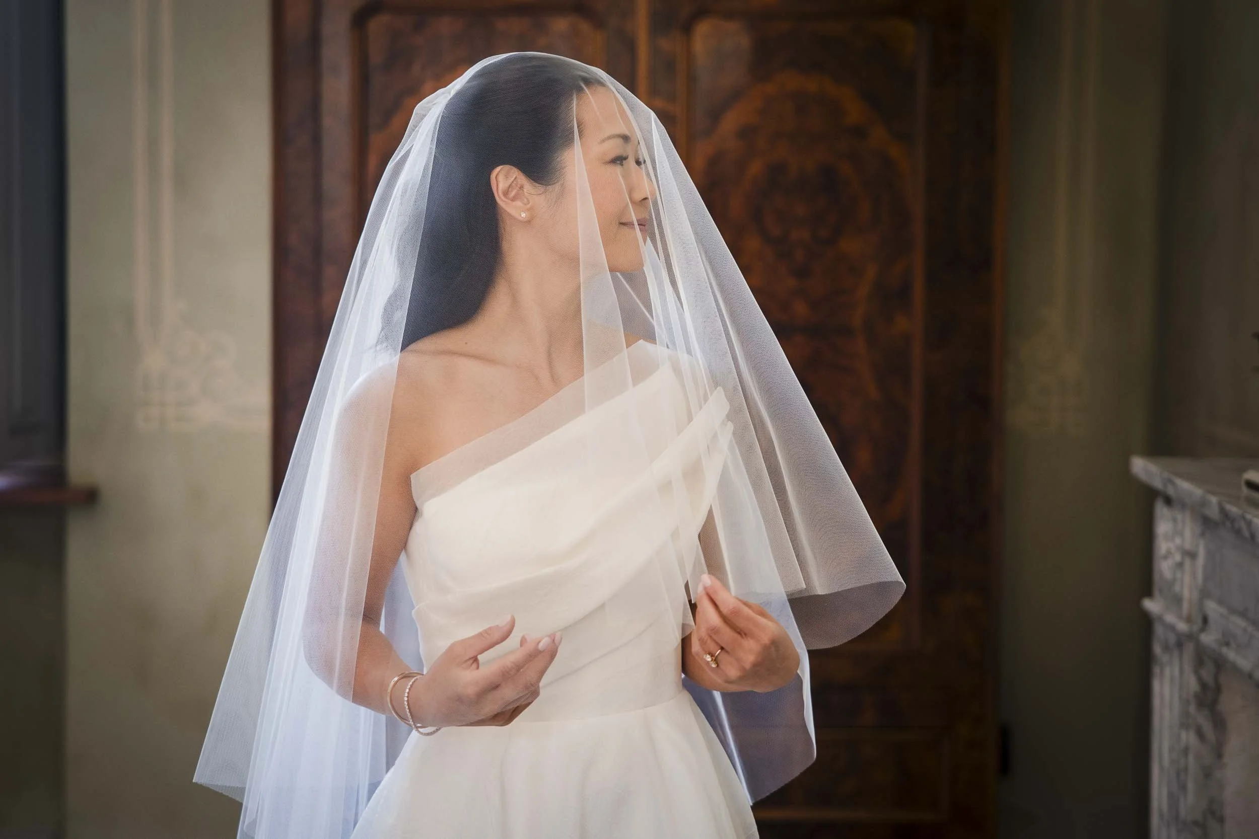 chateau-de-beauregard-wedding-photographer-022.JPG
