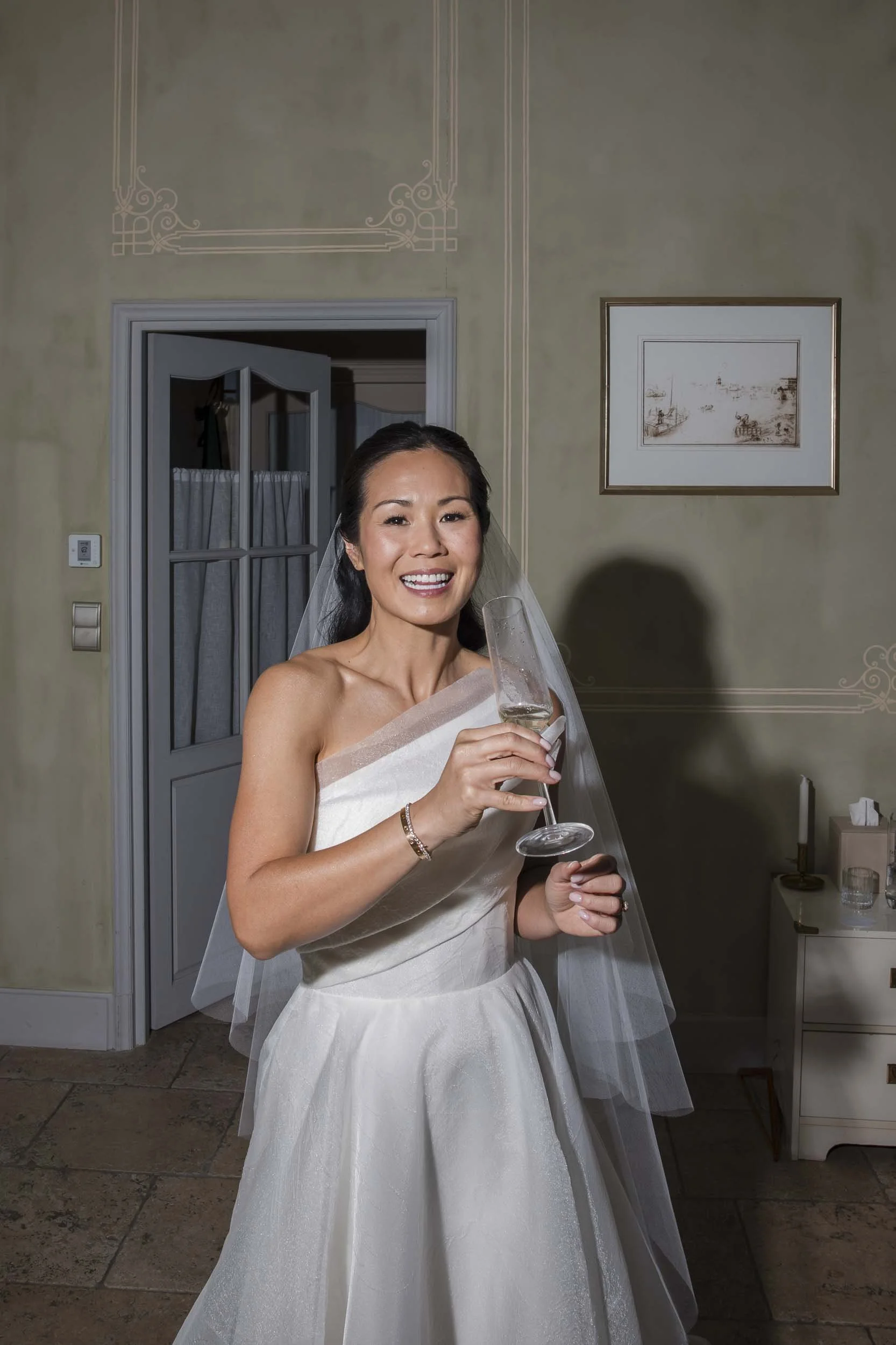 chateau-de-beauregard-wedding-photographer-028.JPG
