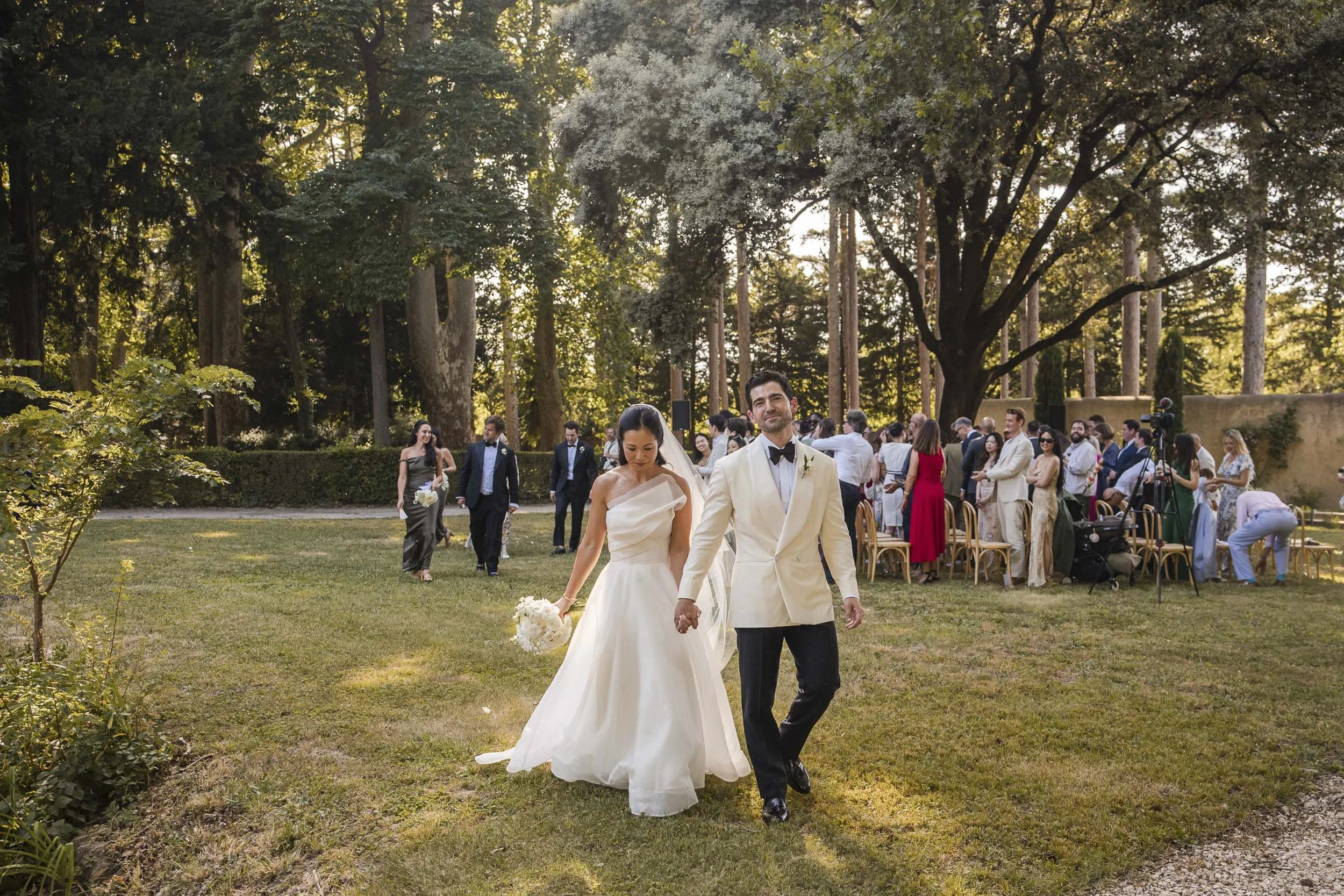 chateau-de-beauregard-wedding-photographer-043.JPG