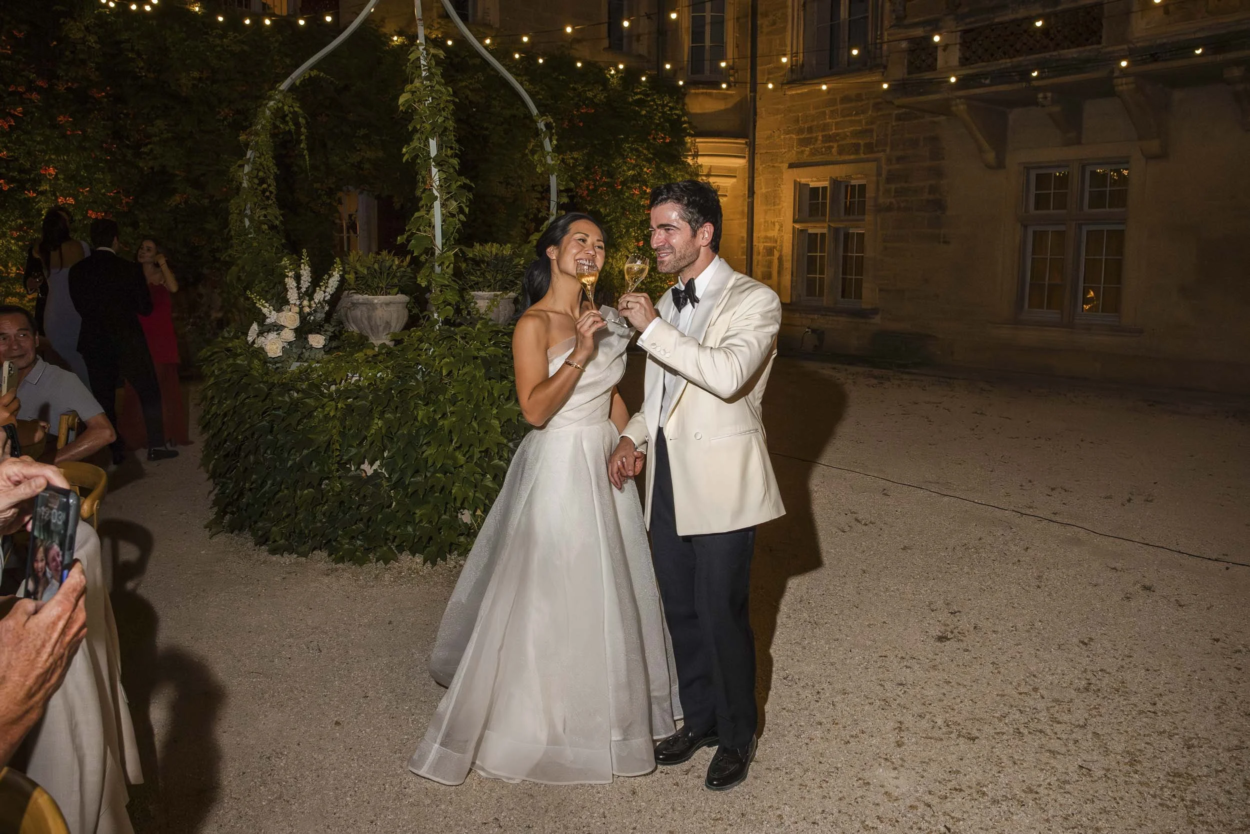 chateau-de-beauregard-wedding-photographer-074.JPG