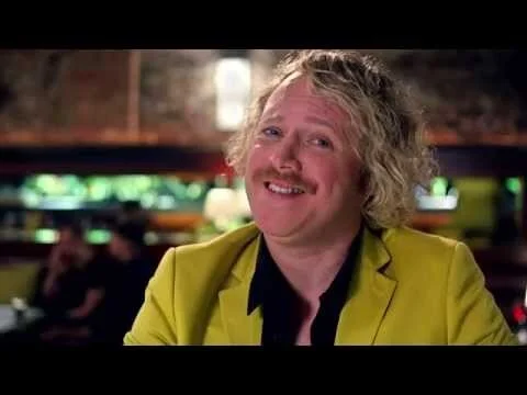 Hoo's For An OOOCH Hooch TV Ad