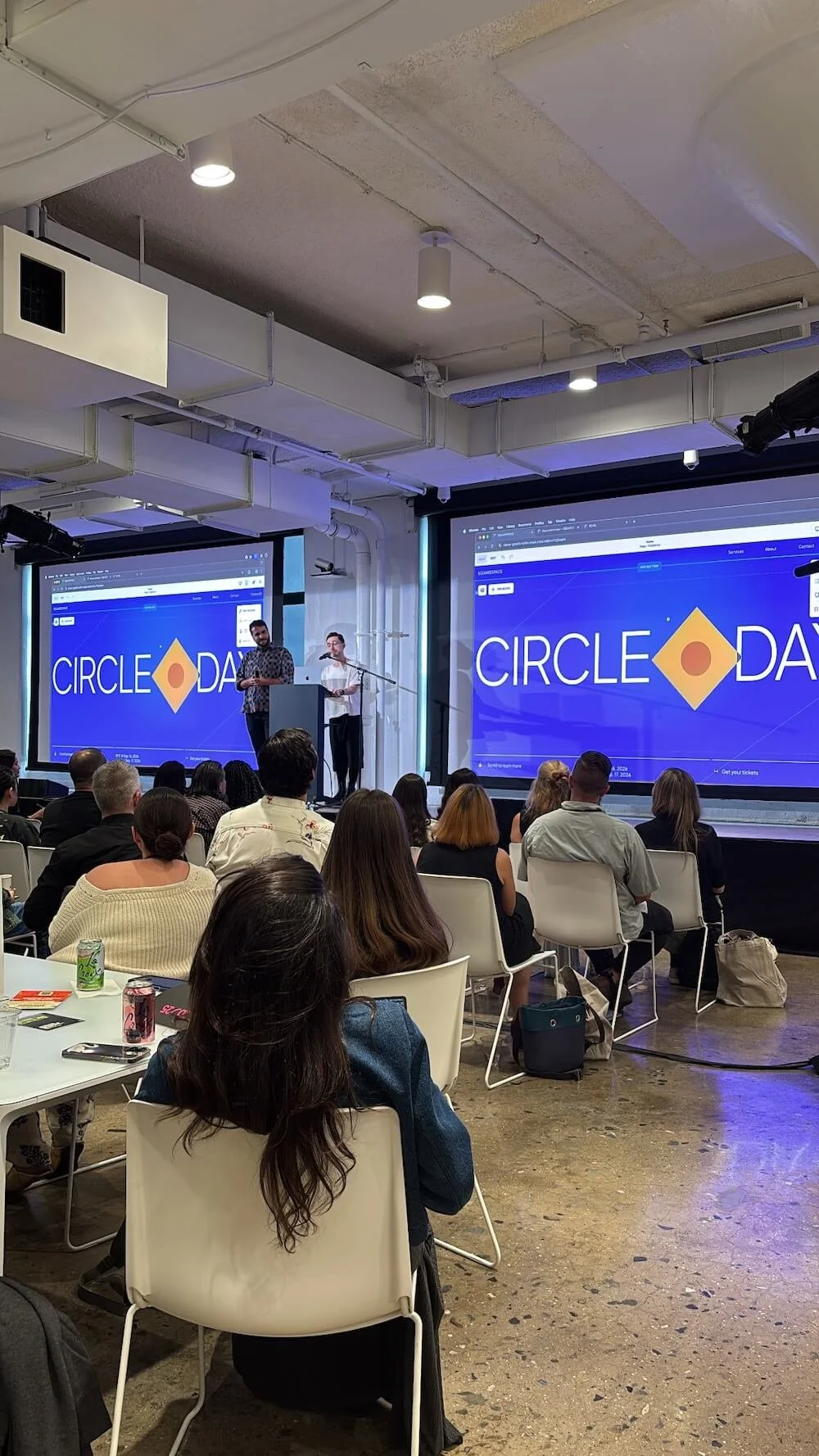 conference-circle-day-demo.JPG