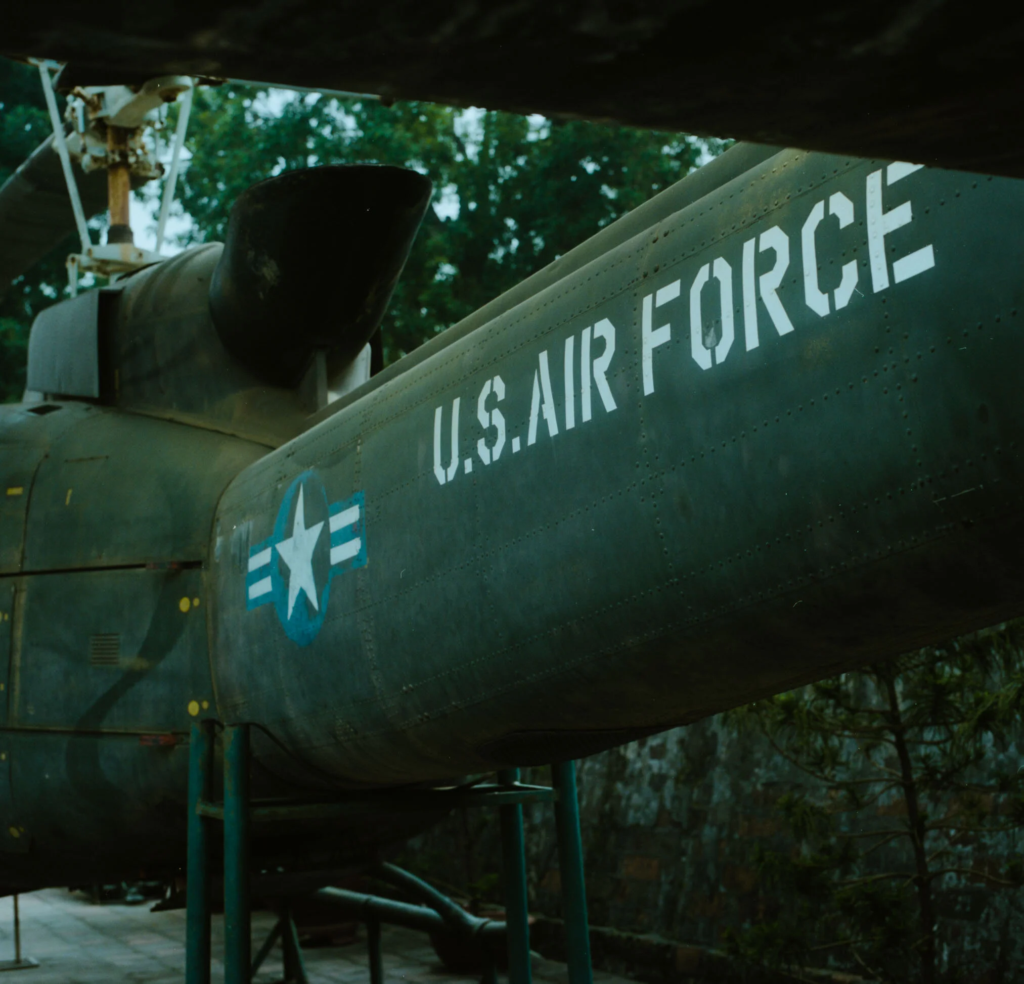 HM_Vietnam_Portra400_06.jpg
