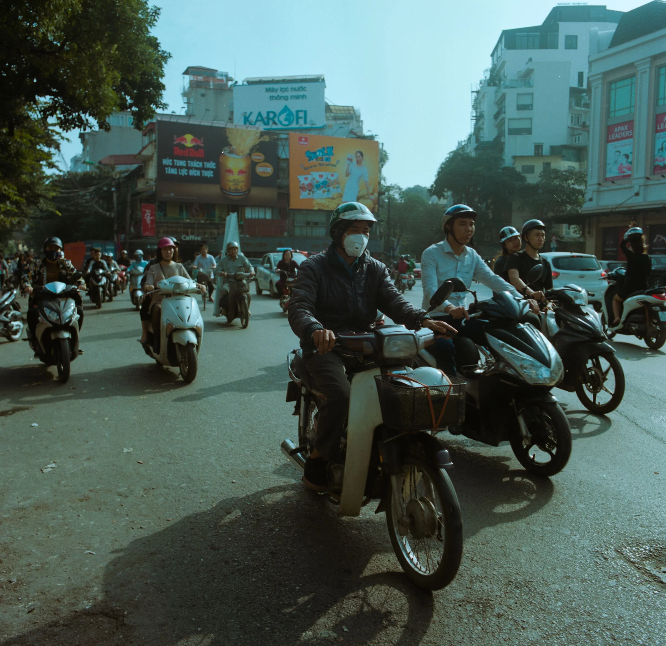 HM_Vietnam_Portra400_09.jpg