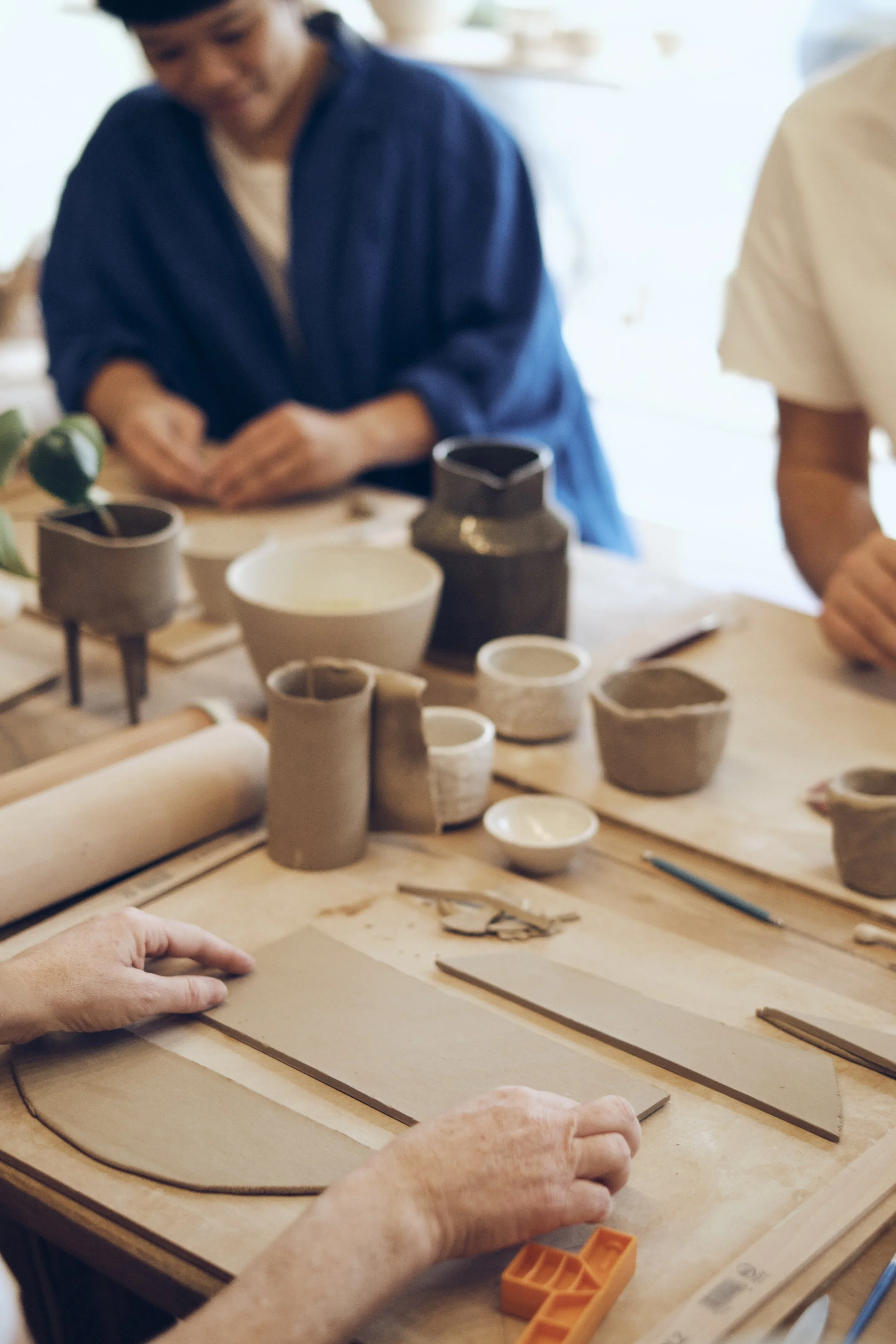 STUDIO ROKA EVENT - HANDBUILDING WORKSHOP MARIA 6.jpg
