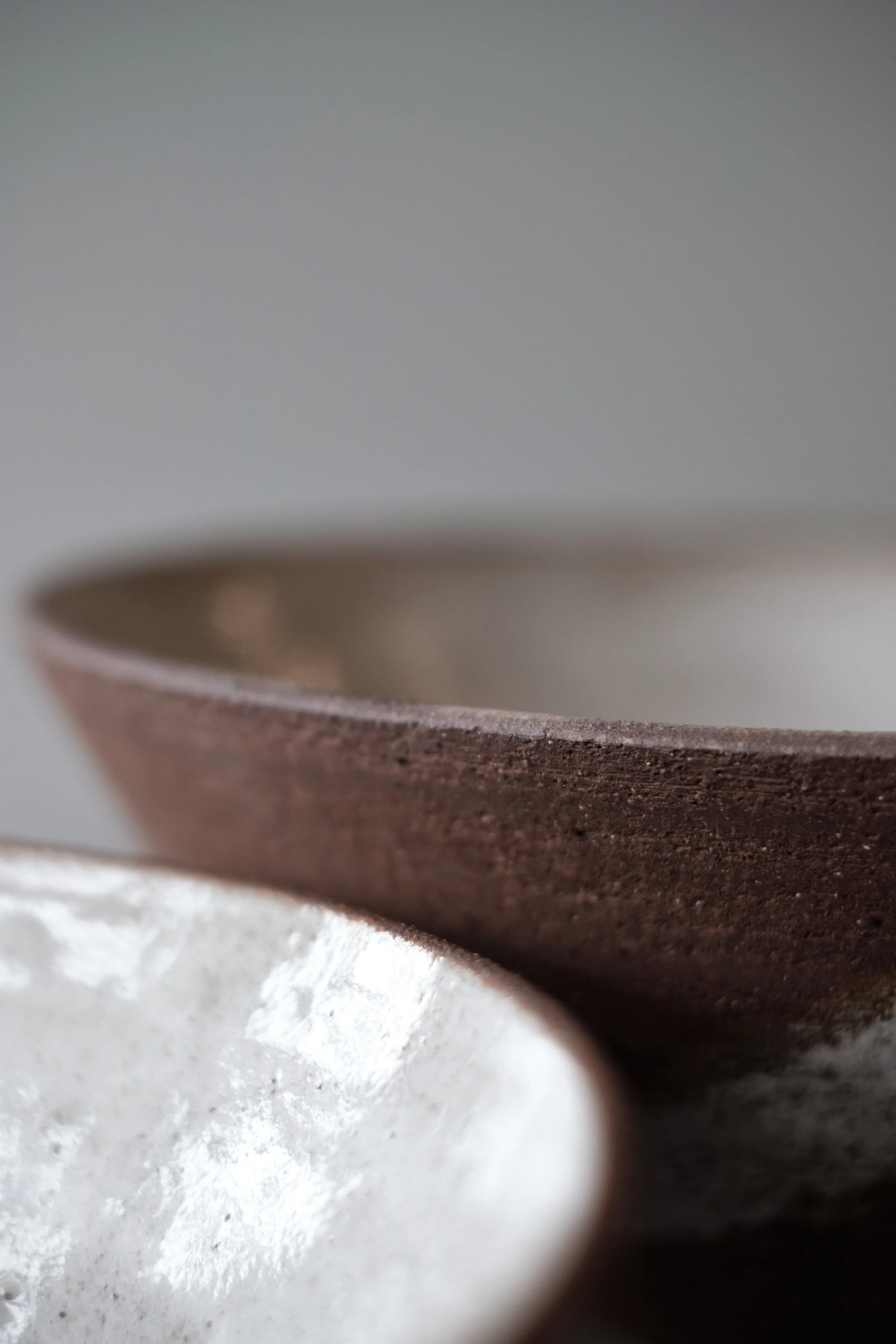 file STUDIO ROKA  - SERVING SALAD BOWL RED BRUSHSTROKE 2.jpg