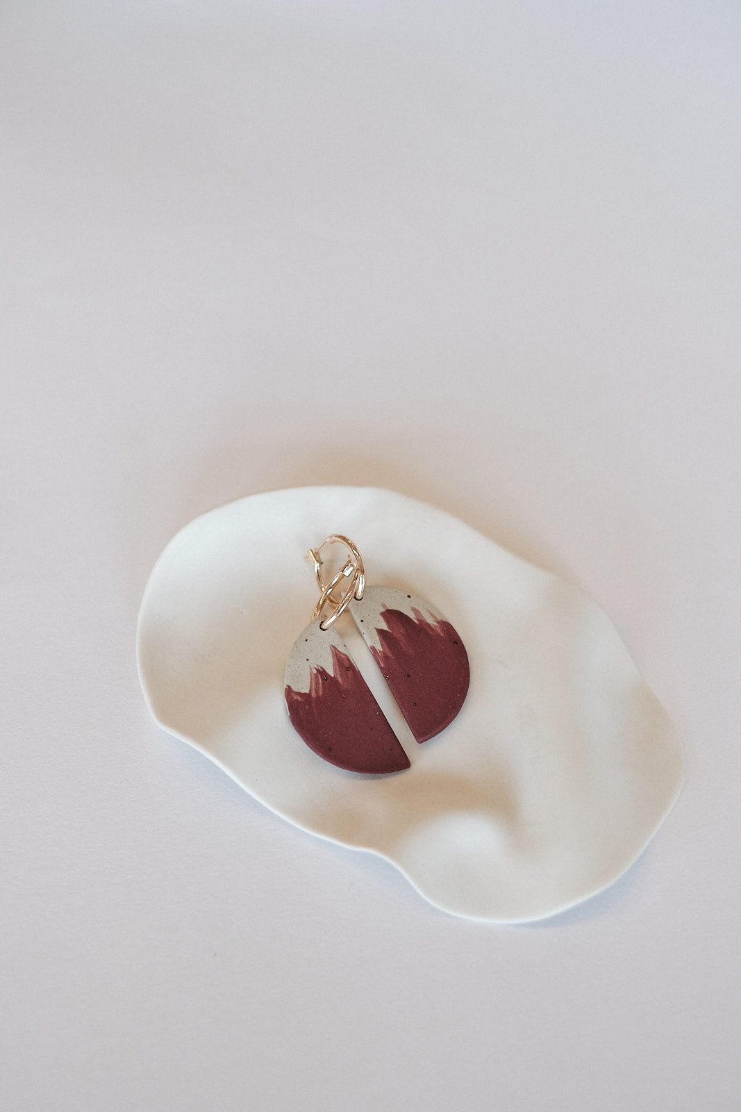 file STUDIO ROKA CERAMICS -EARRINGS GOLD LOOPS AND PORCELAIN 2504 44.jpg