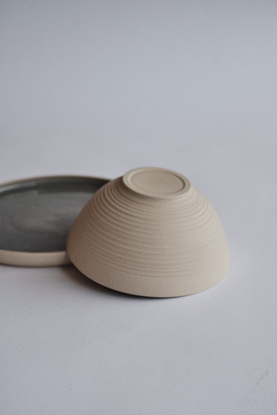 Stoneware bowl and plate
