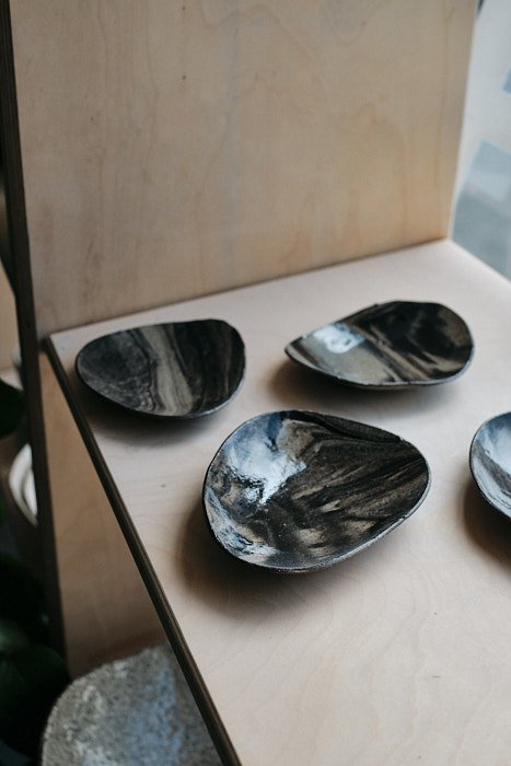 file STUDIO ROKA for rent- amuse bouche marble-15 pcs..jpg