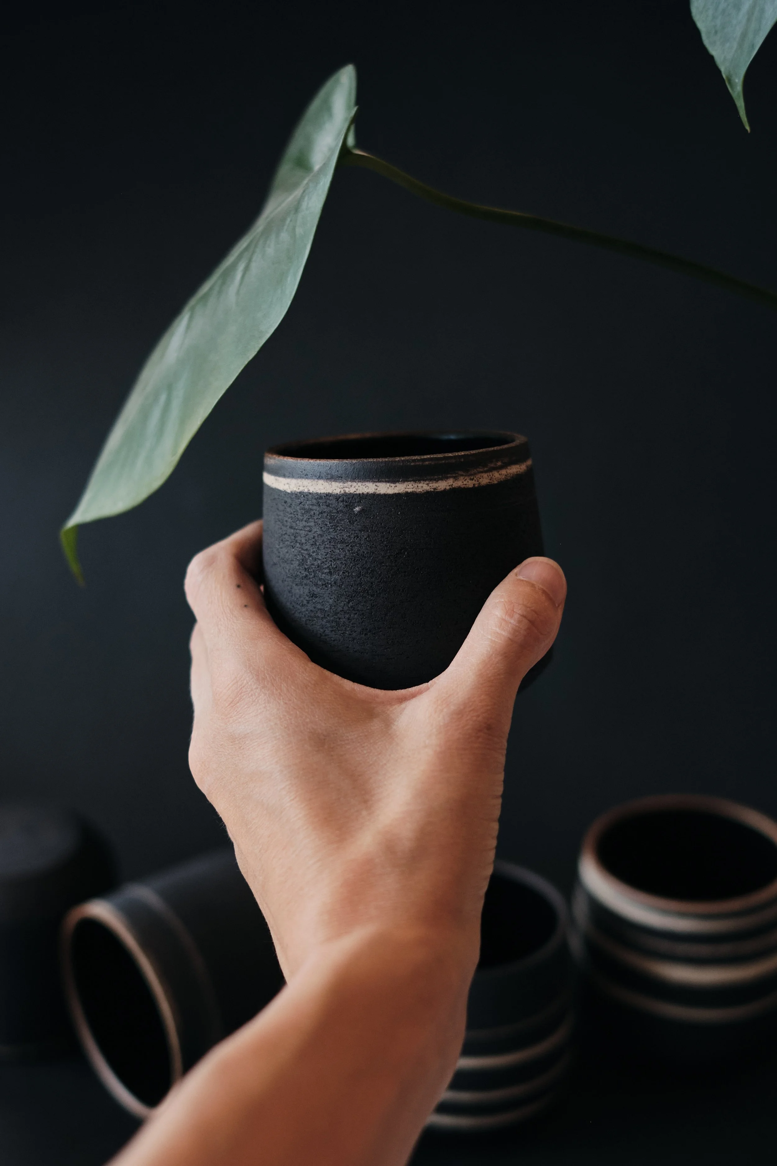 file STUDIO ROKA - SWIRL CUPS TUMBLERS BLACK 6.jpg