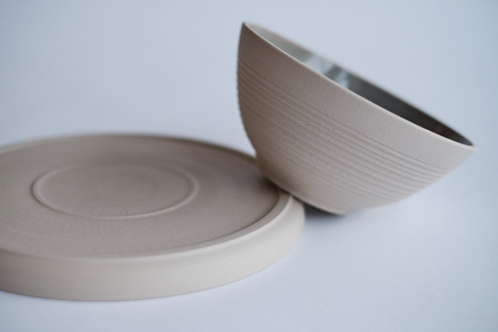 file STUDIO ROKA PLATE AND BOWL STONEWARE DUSKY BLUE 5.jpg