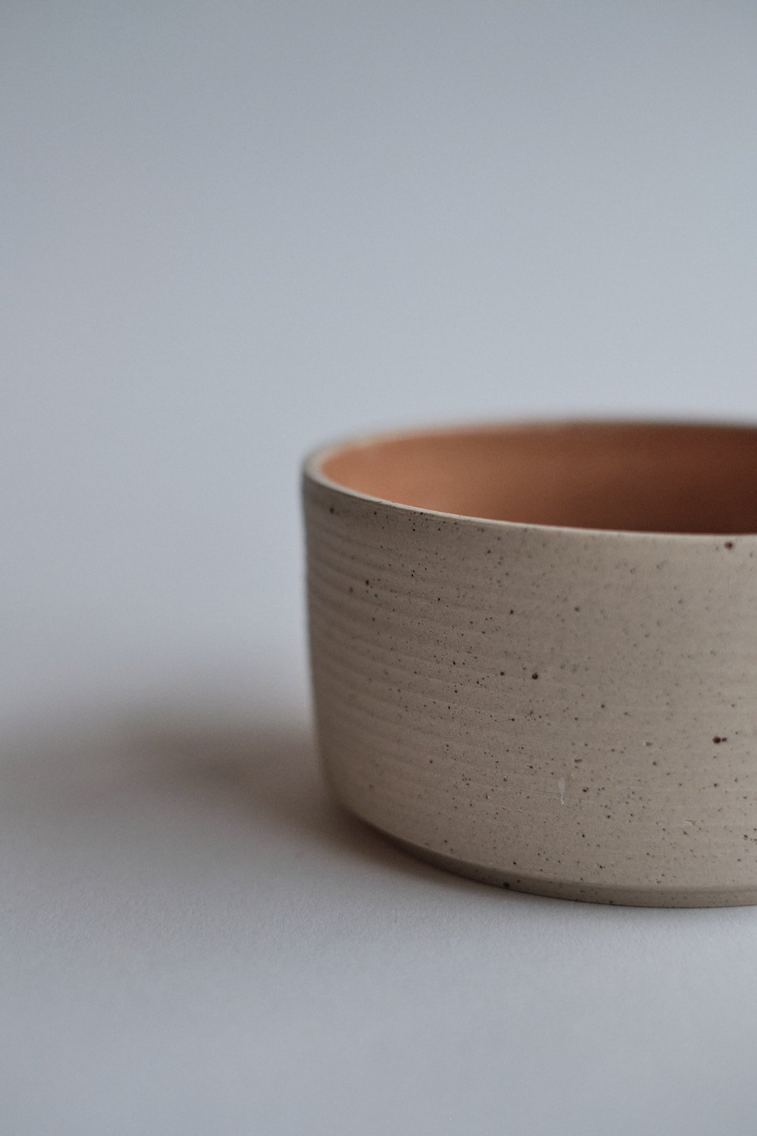 file STUDIO ROKA STONEWARE BOWL ORANGE 1.jpg