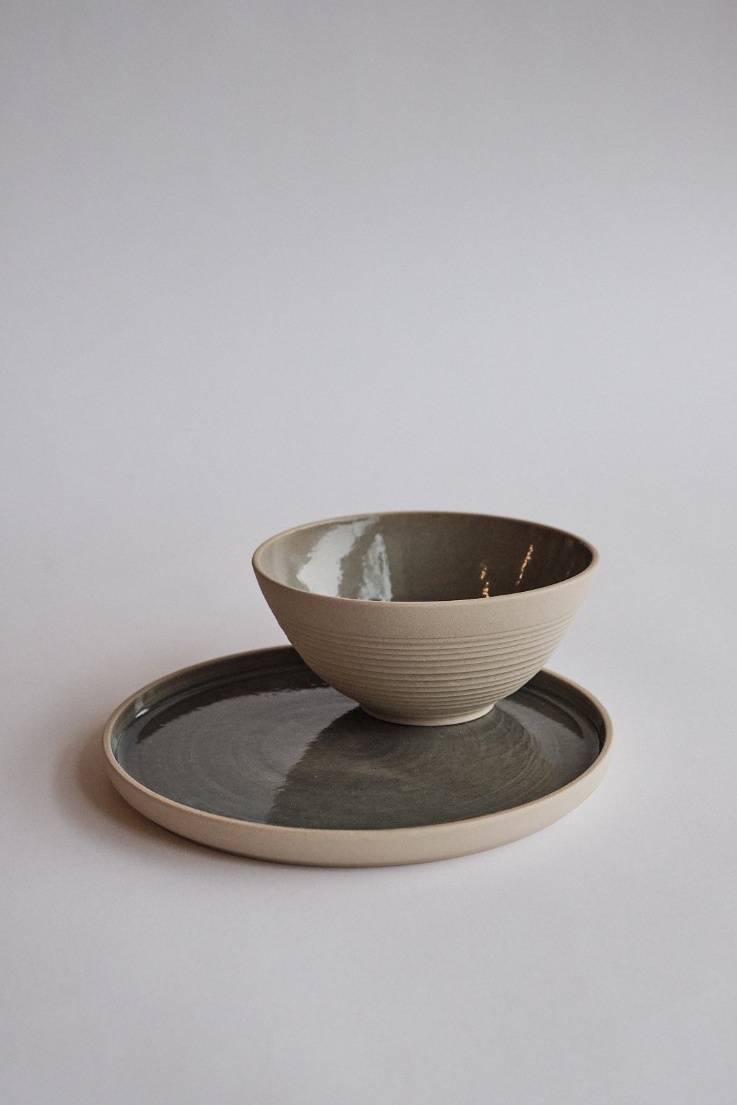 file STUDIO ROKA PLATE AND BOWL STONEWARE DUSKY BLUE.jpg
