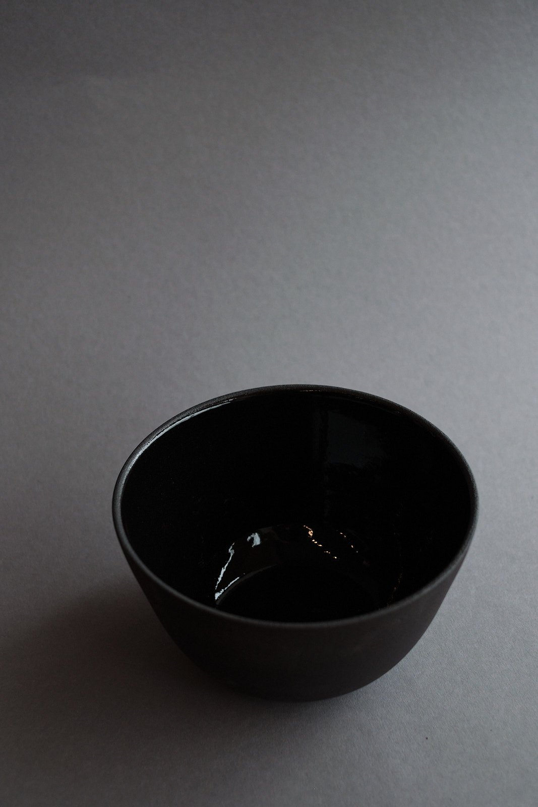 file STUDIO ROKA BLACK CLAY BOWL 1.jpg