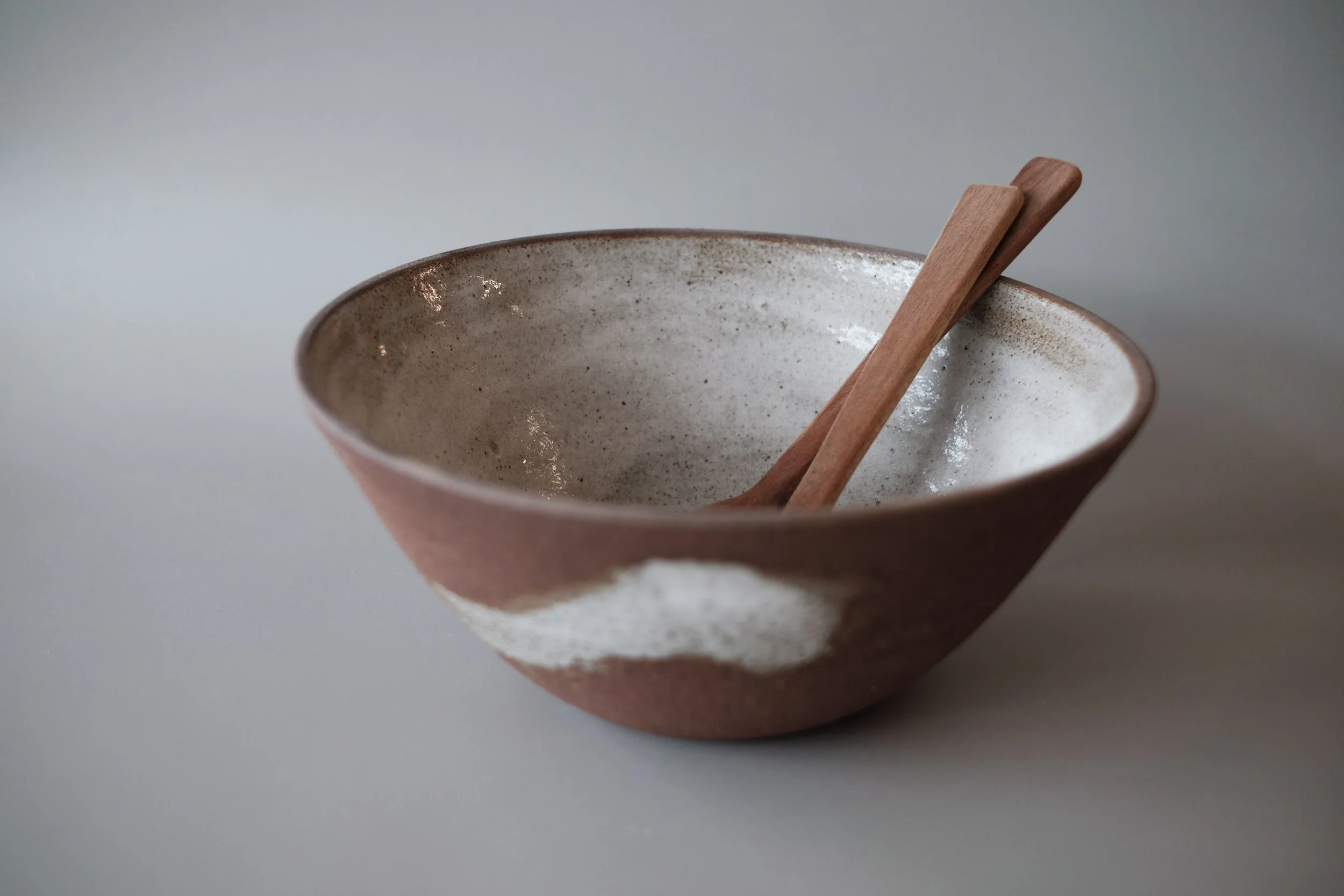 file STUDIO ROKA  - SERVING SALAD BOWL RED BRUSHSTROKE 5.jpg