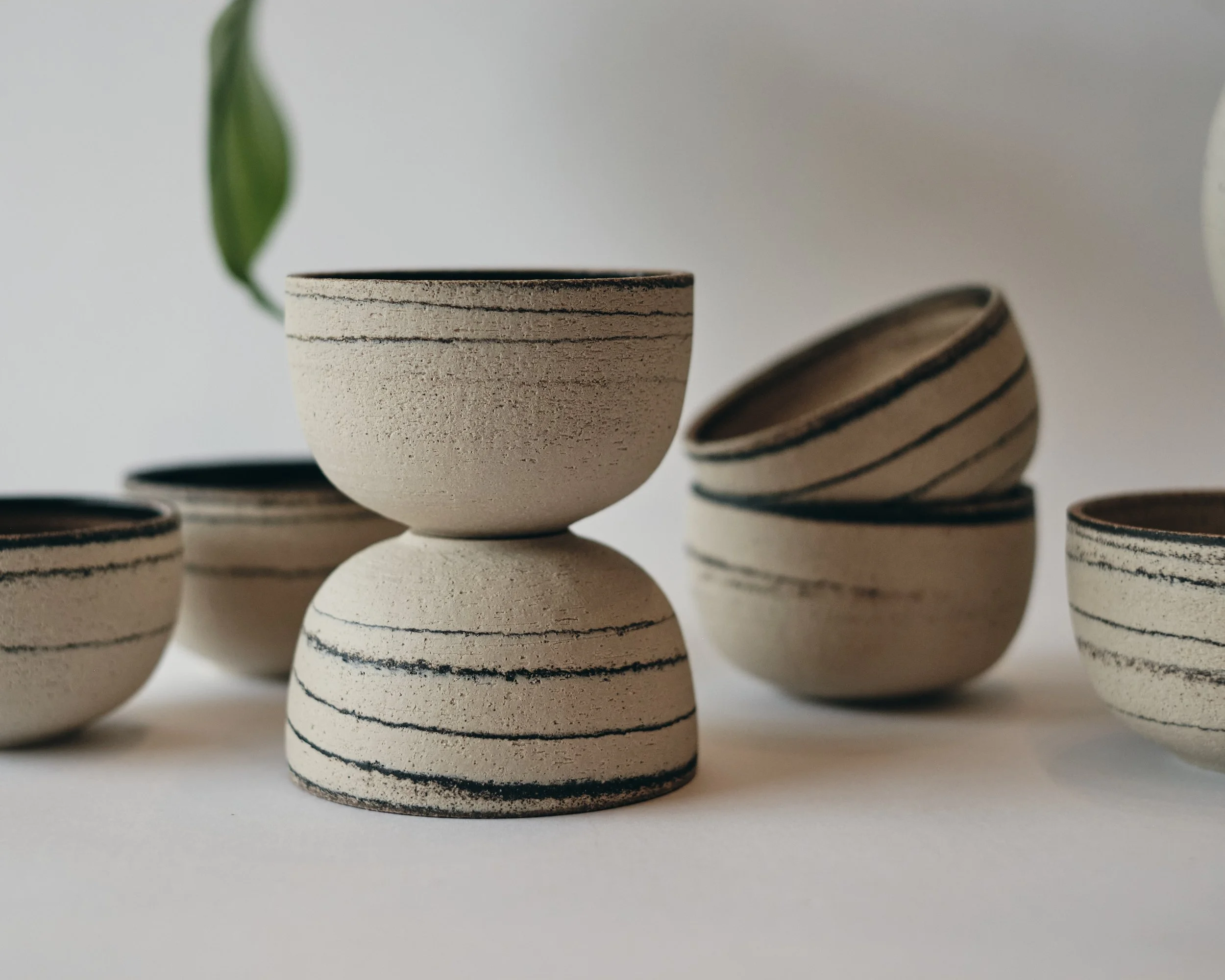 file STUDIO ROKA - CLASSIC CAPPUCCINO SWIRL CUP 6.jpg