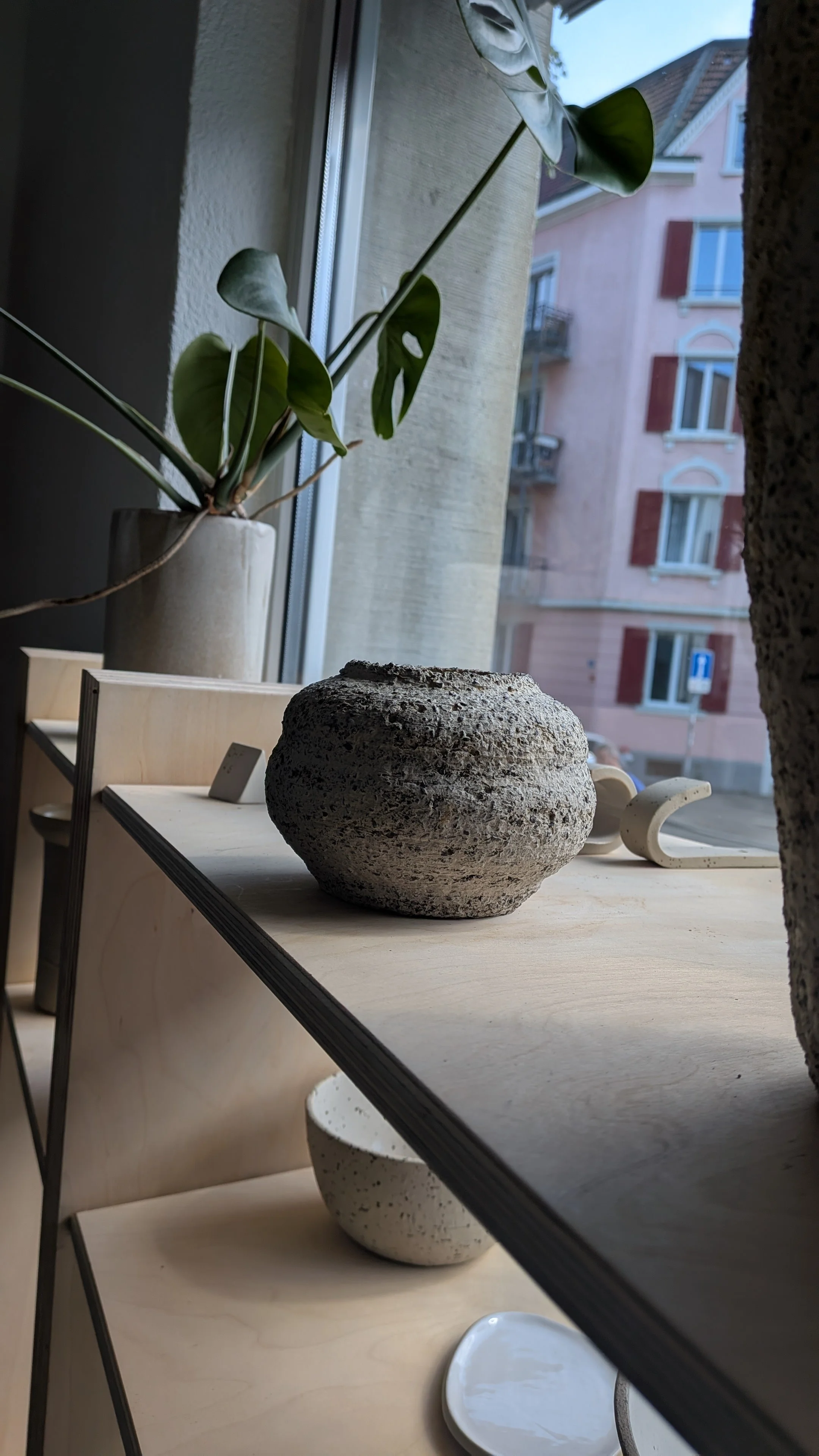 STUDIO ROKA - VASE grob2.jpg