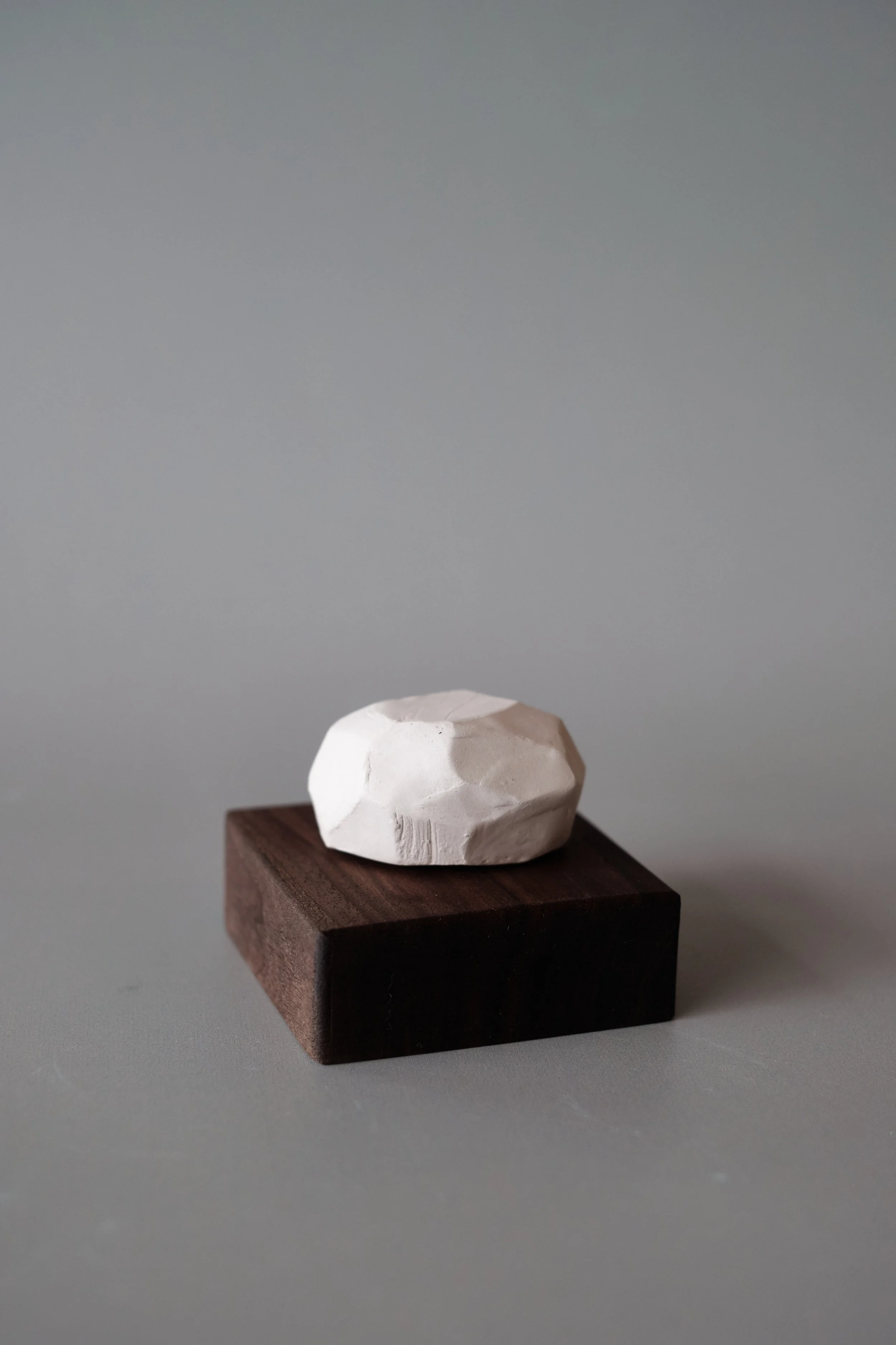 file STUDIO ROKA  - AROMA STONE DIFFUSER.jpg