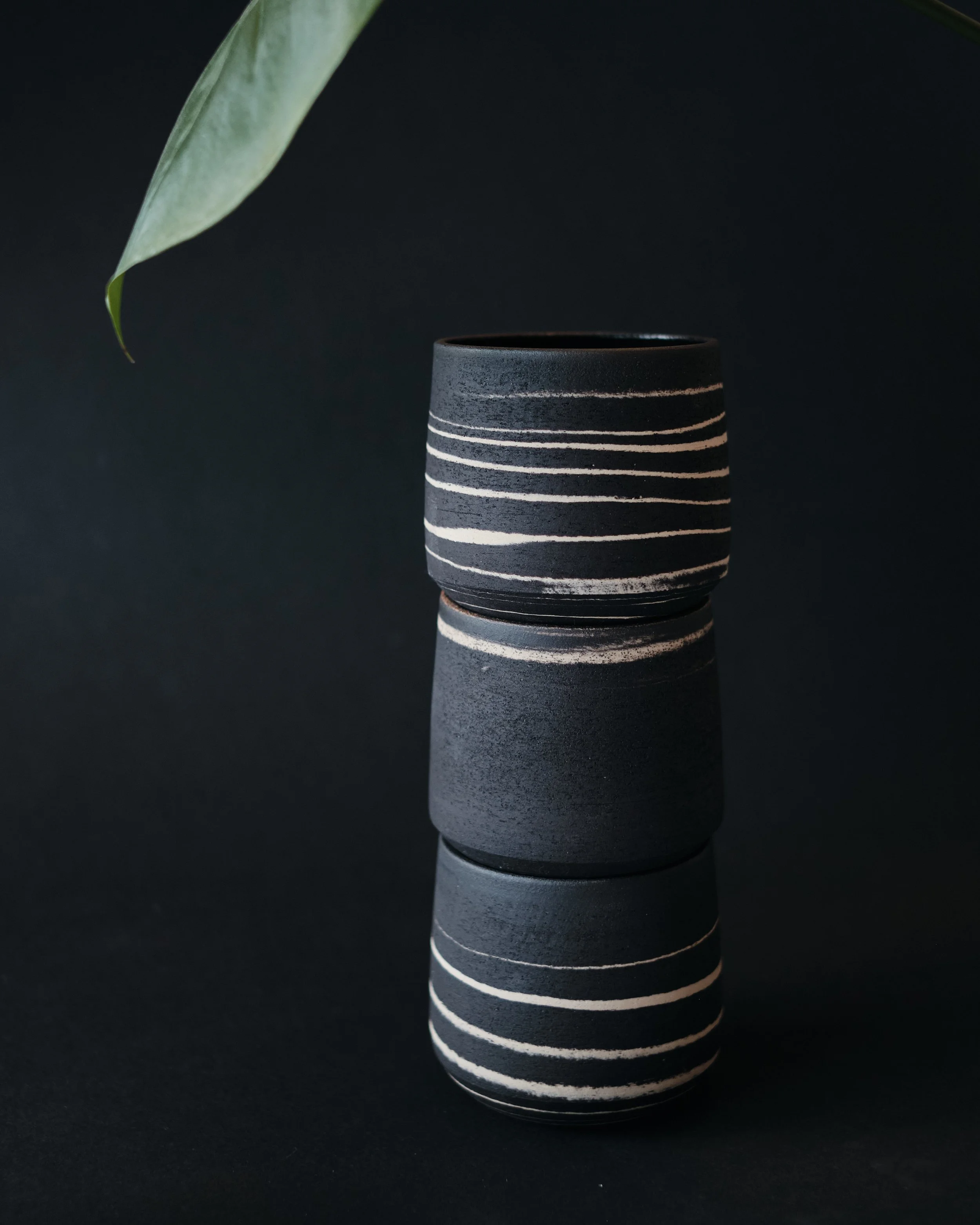 file STUDIO ROKA - SWIRL CUPS TUMBLERS BLACK 4.jpg
