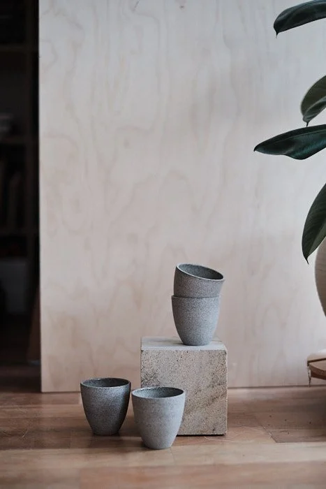 Porcelain espresso cup in grey porcelain