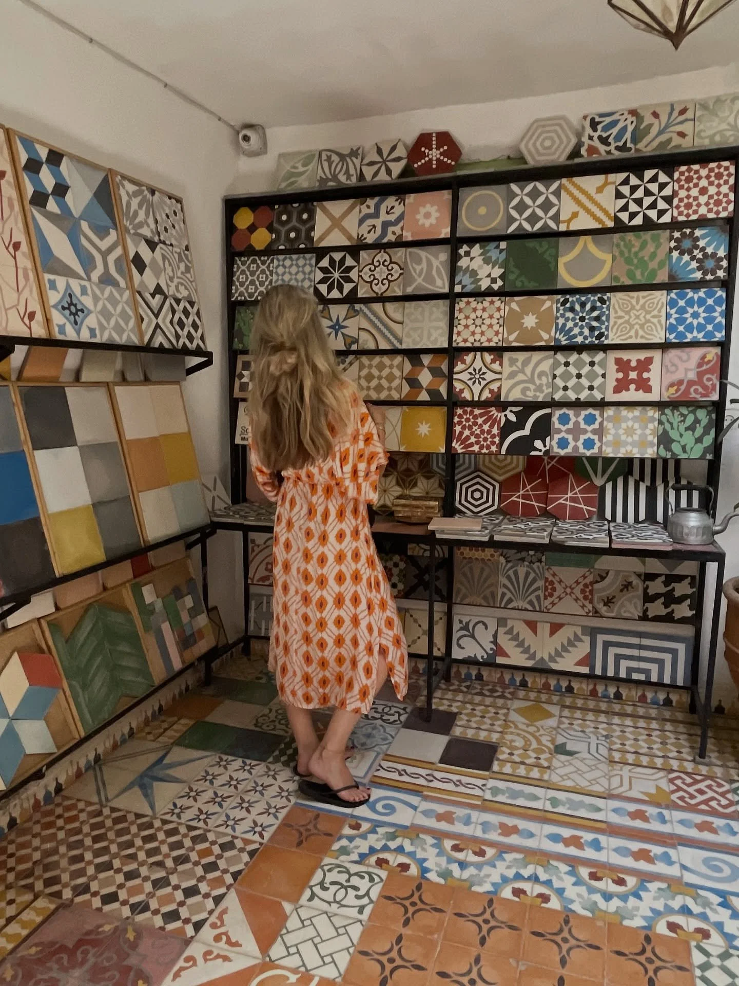 Kleine throwback naar Marrakech. Alweer zo&rsquo;n twee&euml;nhalf jaar geleden! 😍

Ik kreeg meteen zin om terug te kijken naar mijn eigen foto&rsquo;s toen ik al die mooie beelden van @liefdevoormarokko en @ensuus voorbij zag komen deze week. En ee