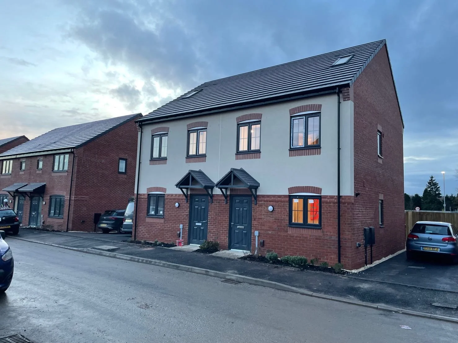 B Leeds — JR Whinfrey Ltd Plastering, Rendering and Dry Lining