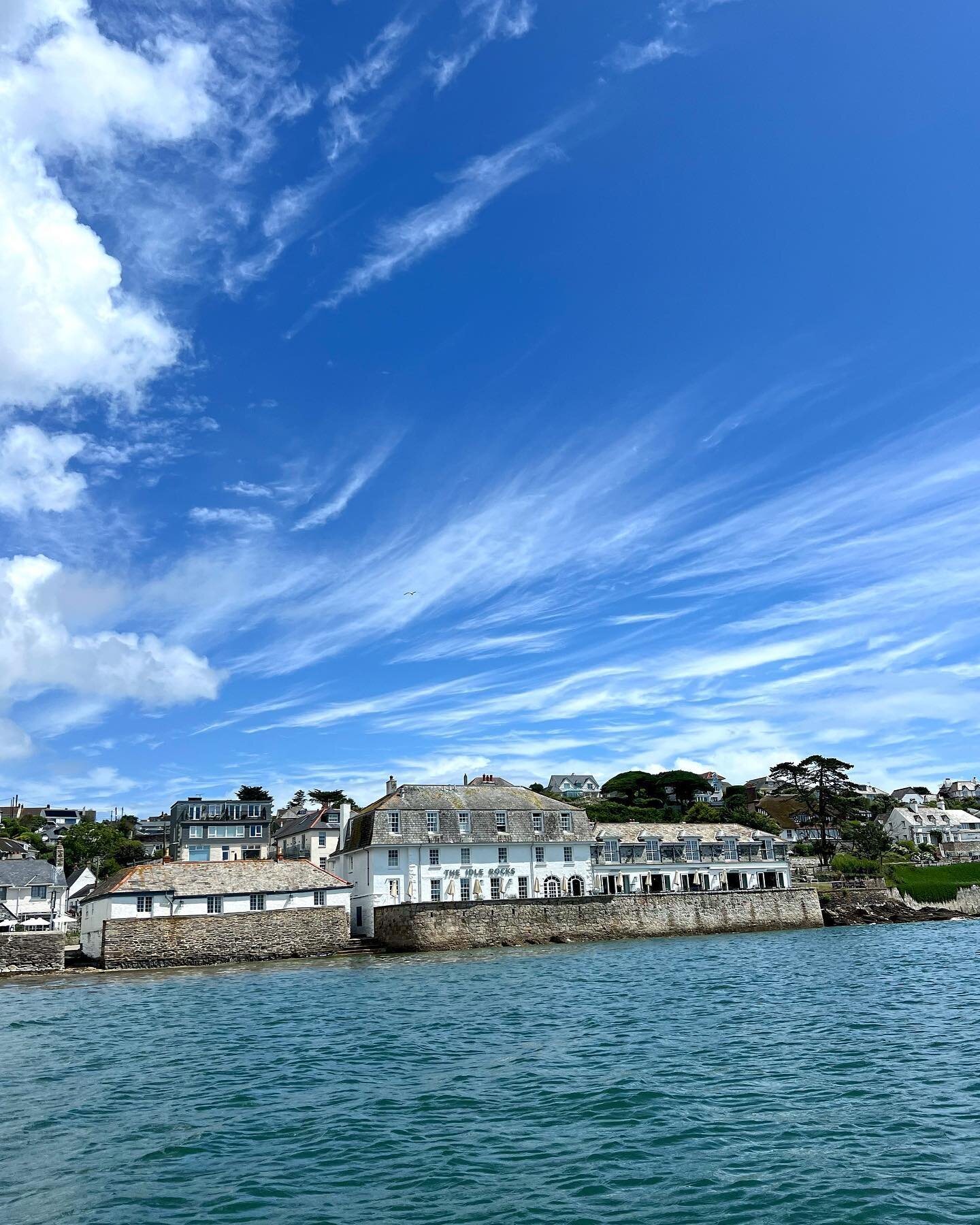 A heavenly few days of wild storms and intermittent sunshine in Cornwall. The #Pinuccia sailing yacht @hoteltresanton had a Swedish history and the surrounding landscape felt like being in Sk&aring;ne. We came for the walking and stayed for the scall