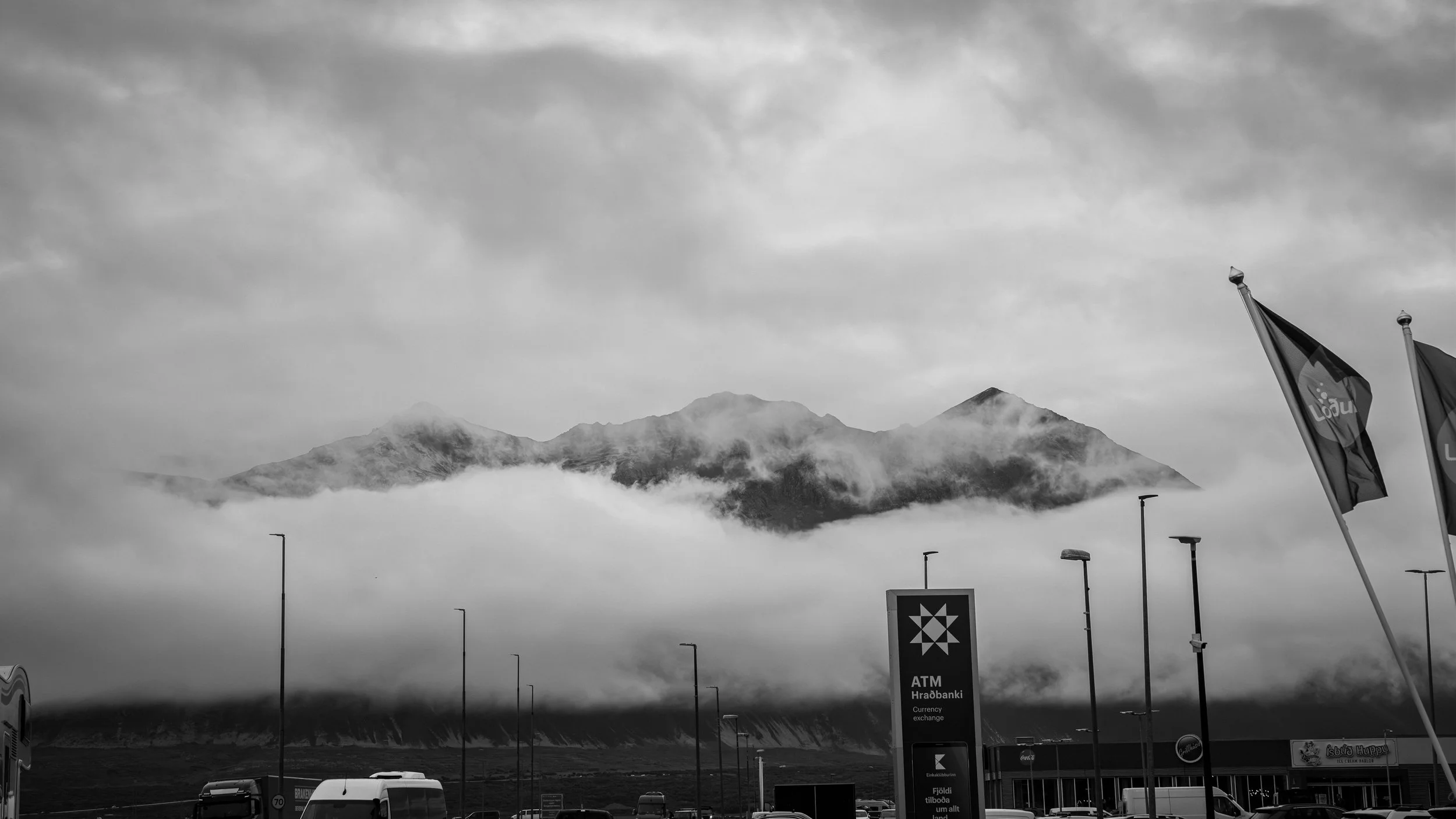 R5_07417_BW_D7-8-12_Borgarnes-small.jpg