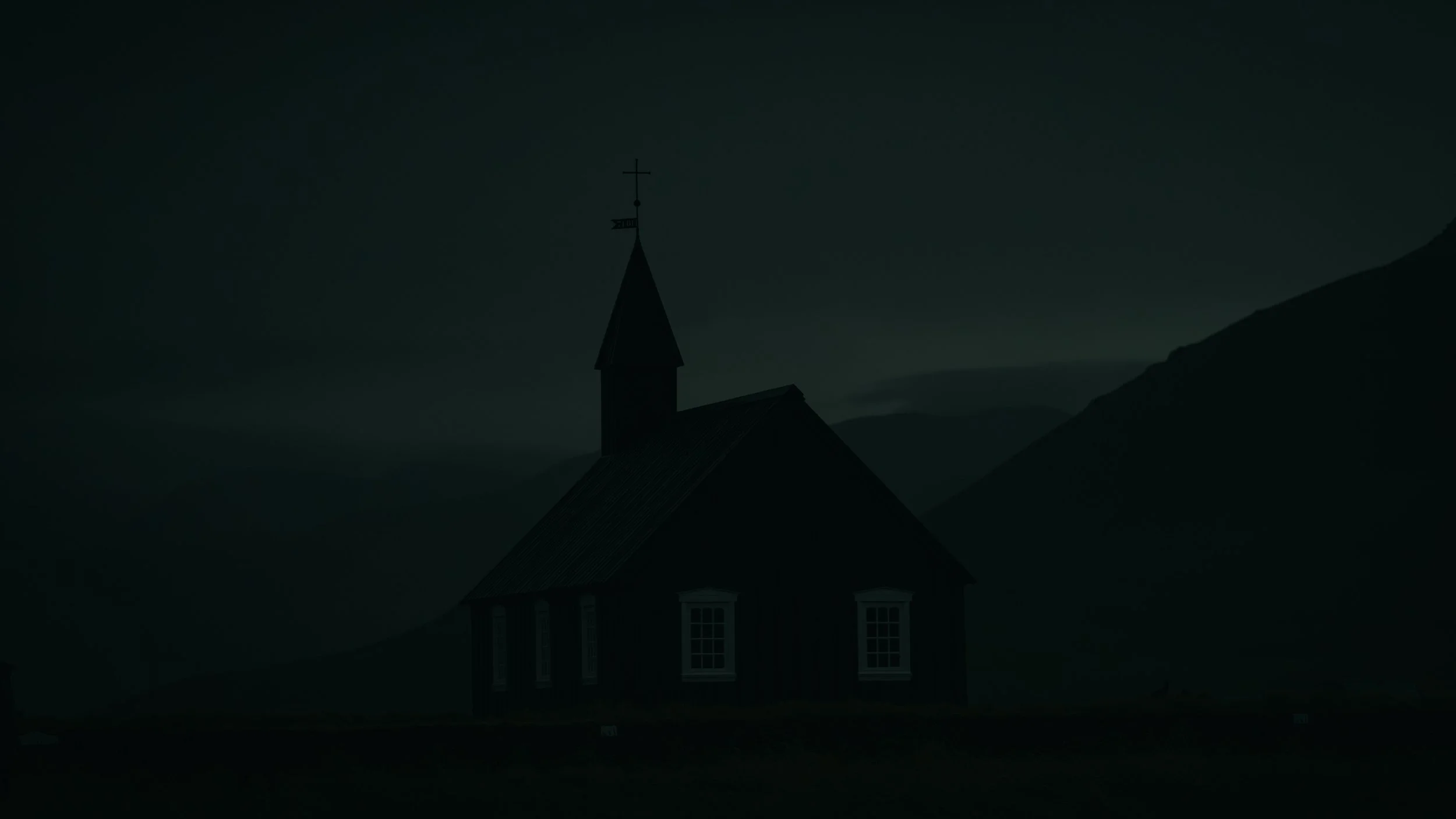 R5_07556_D7-8-12_Búðakirkja_D7-8-12_Búðakirkja-Eclipse-small.jpg