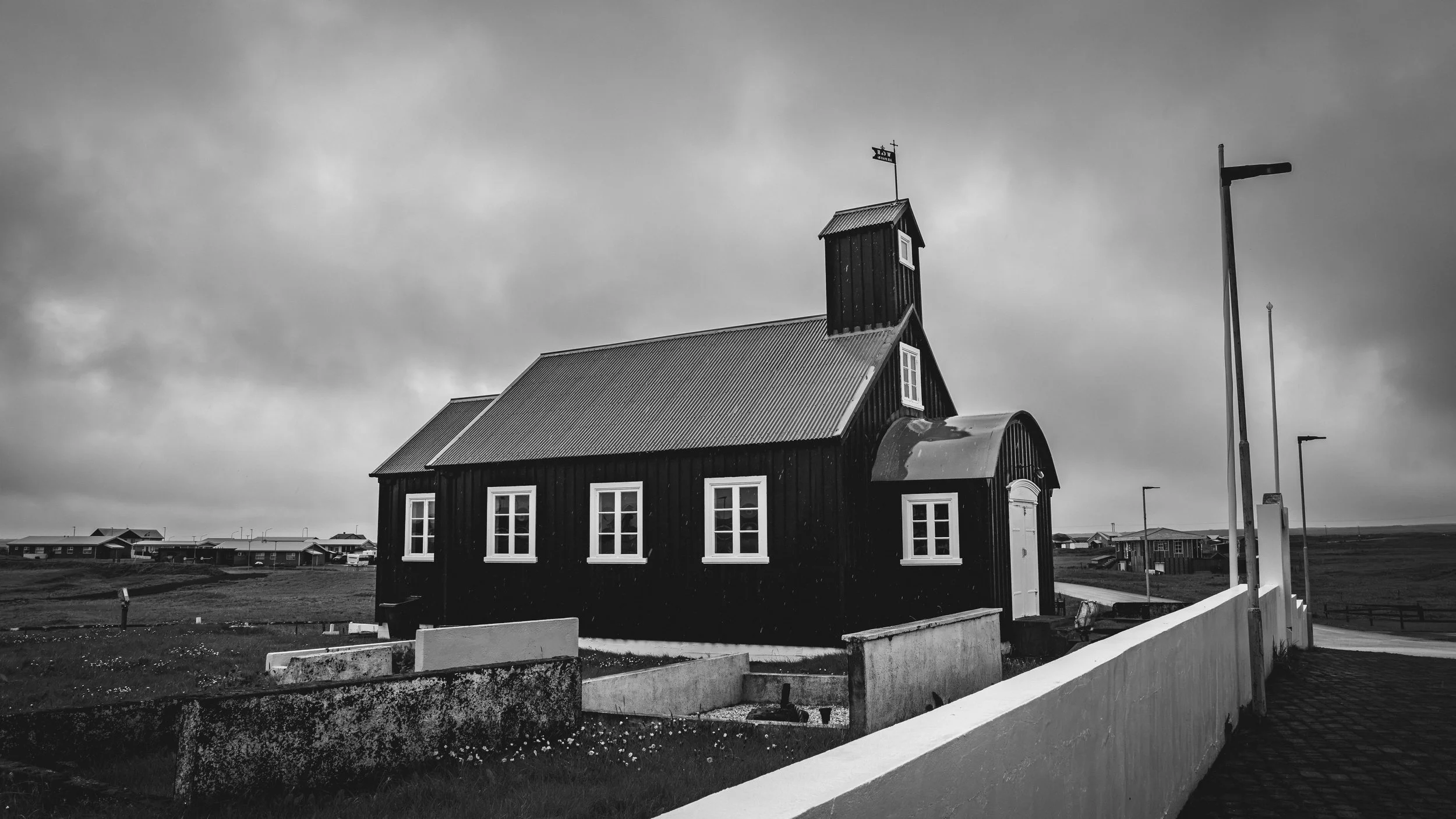 R5_04817_BW_D1-8-6_Hafnir-small.jpg