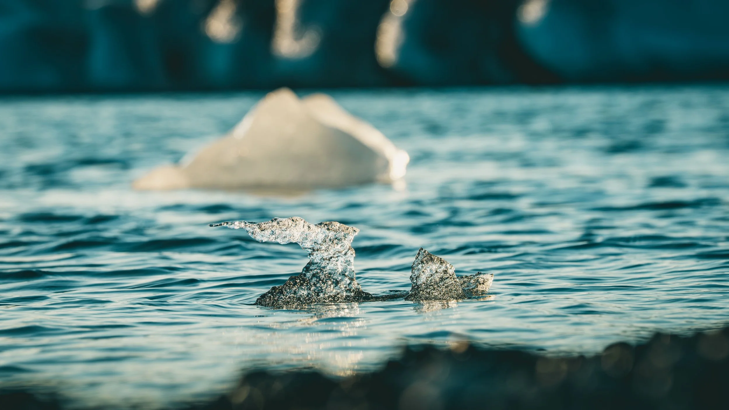 R5_06480_D5-8-10_JökulsárlónGlacierLagoon-small.jpg