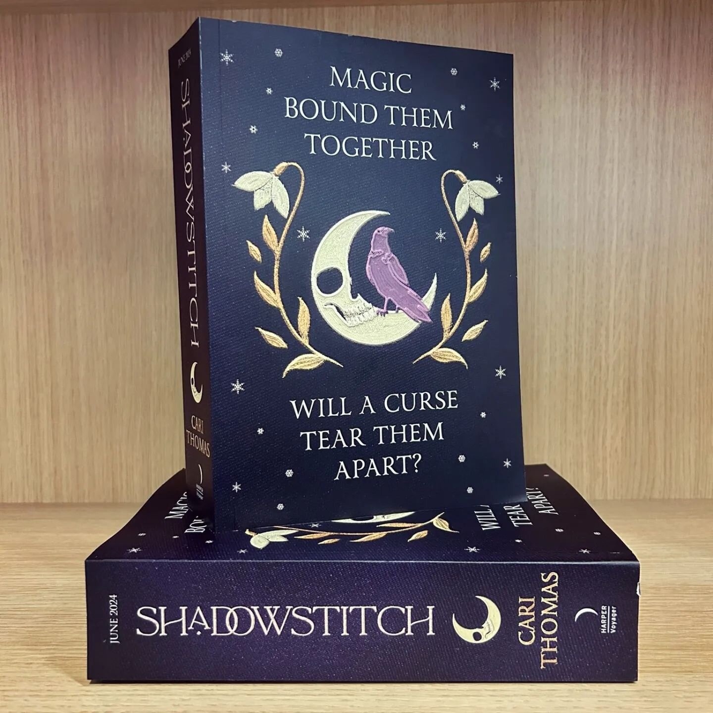 CAN'T WAIT TO HOLD ONE 💜💜💜

#Shadowstitchproof #Shadowstitch

.
.
.

#Threadneedle #bookquotes #ravens #witchpower #bookcover #bookcoverdesign #quotesgram #bookmagic #bookstagram #harpervoyager #witchesofig #fantasyfiction #magic #urbanfantasy #wi